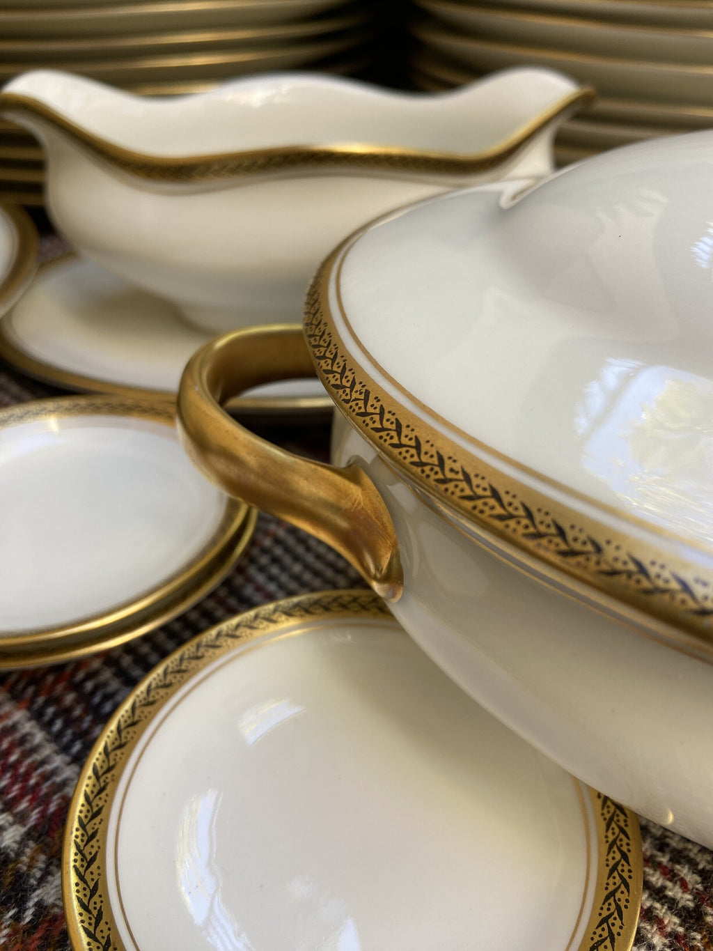 Vajilla en porcelana francesa "Haviland" Limoges.