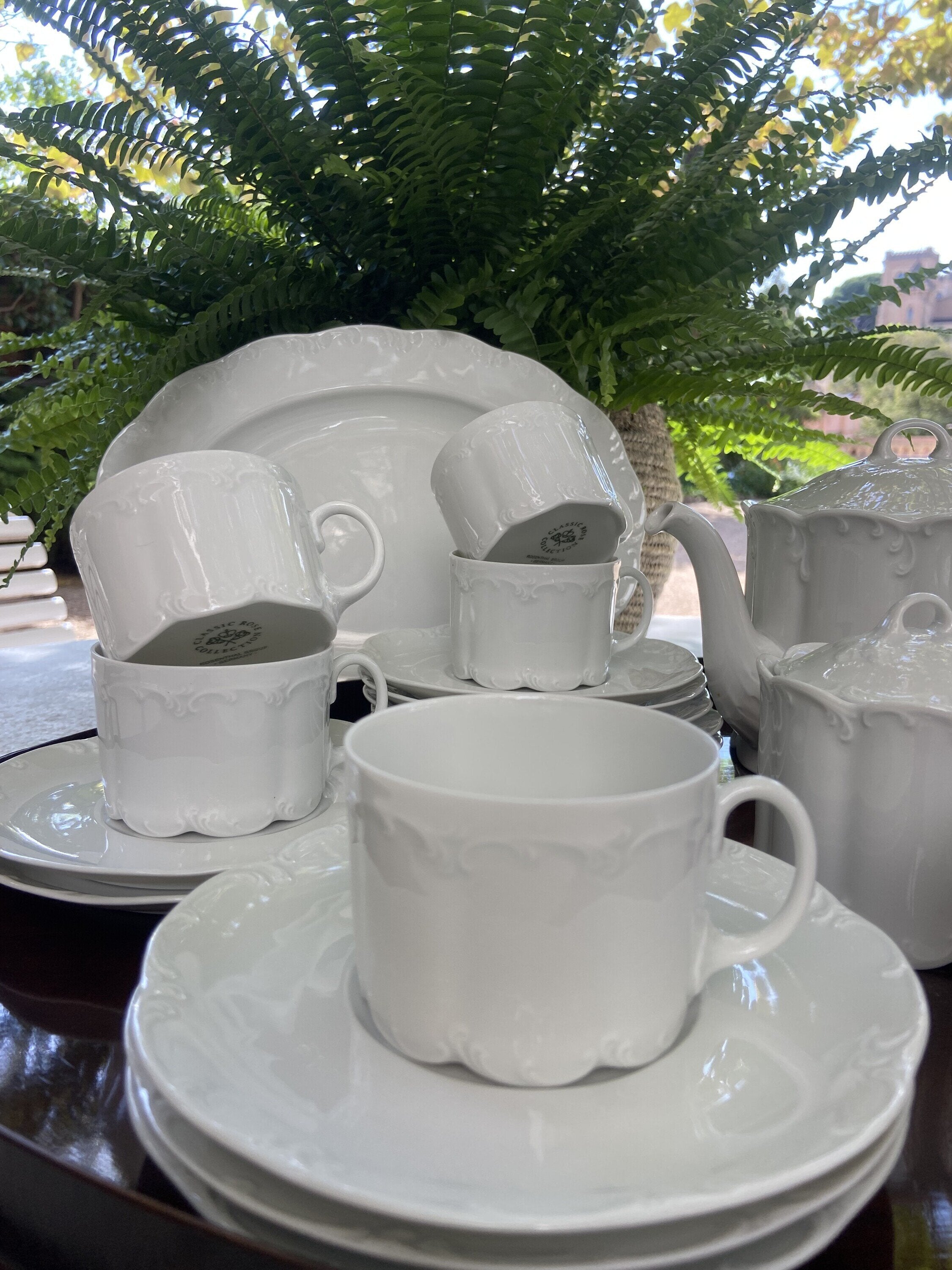 Juego de té en porcelana blanca "Rossenthal"
