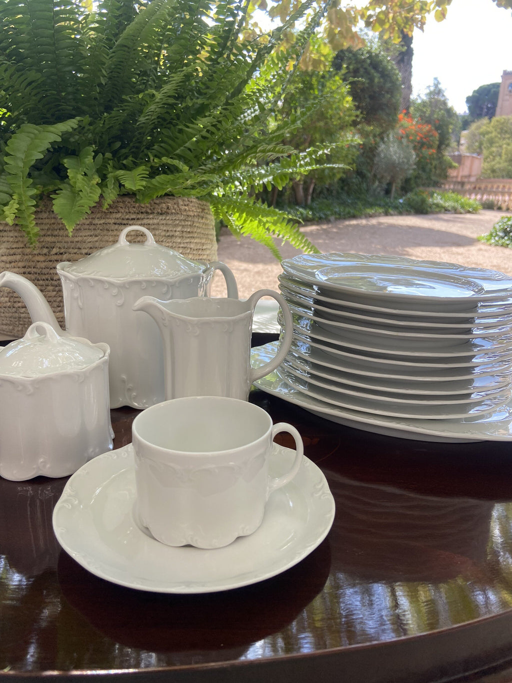 Juego de té en porcelana blanca "Rossenthal"