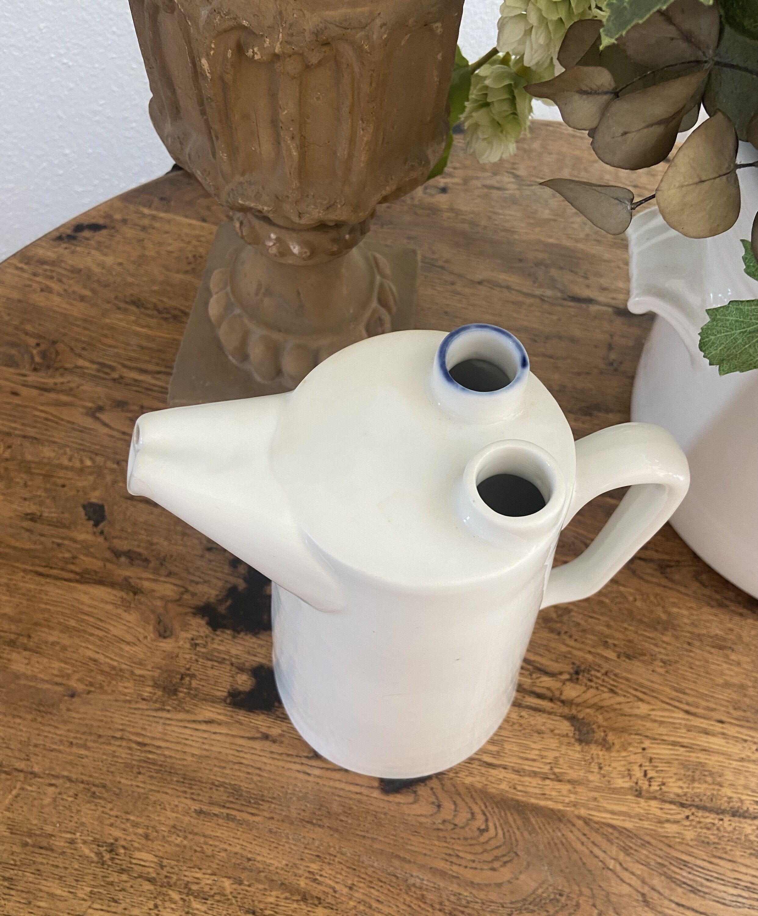 Jarra en porcelana francesa para hacer agua de "Seltz".