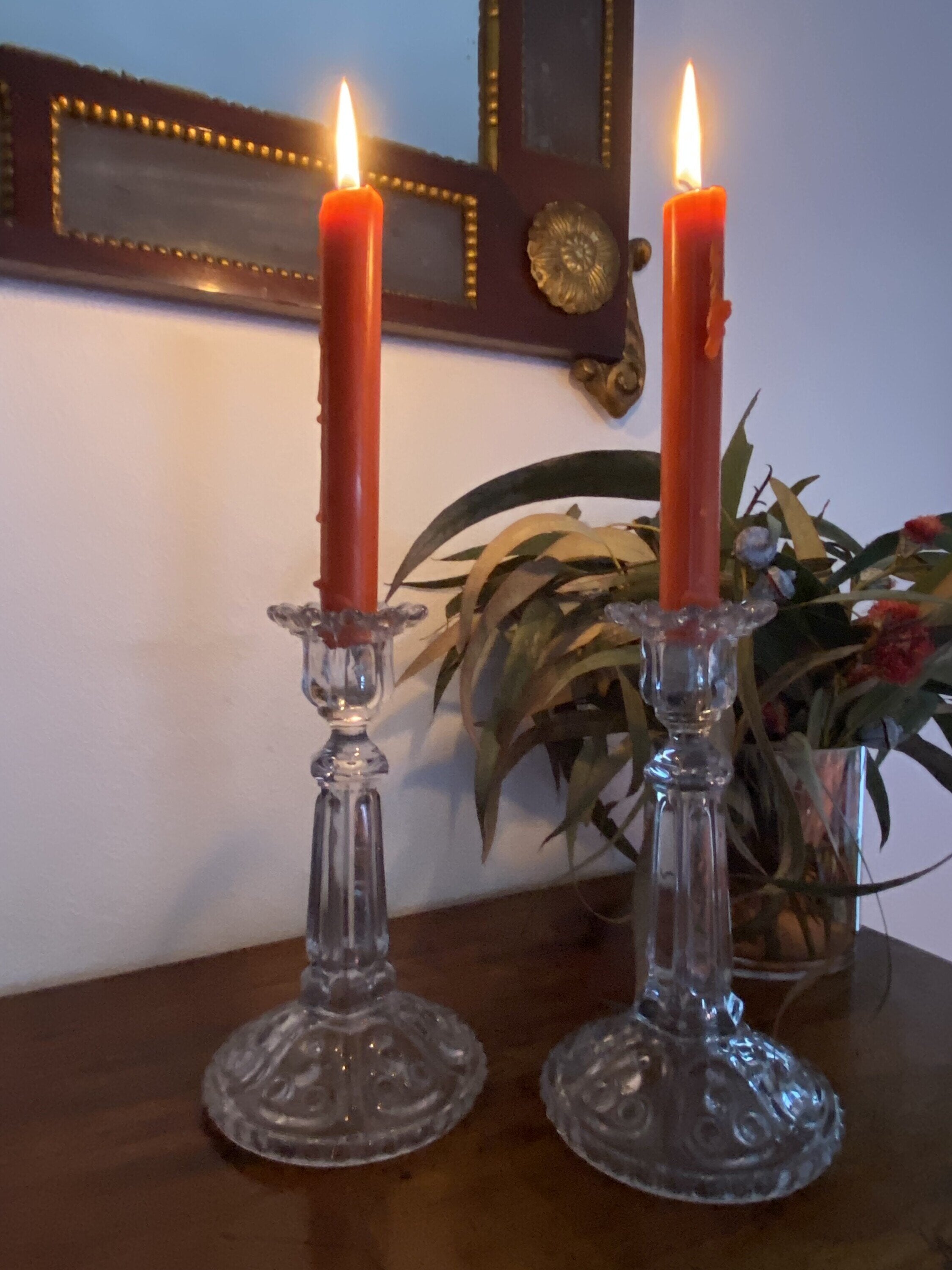 Pareja de candelabros de cristal