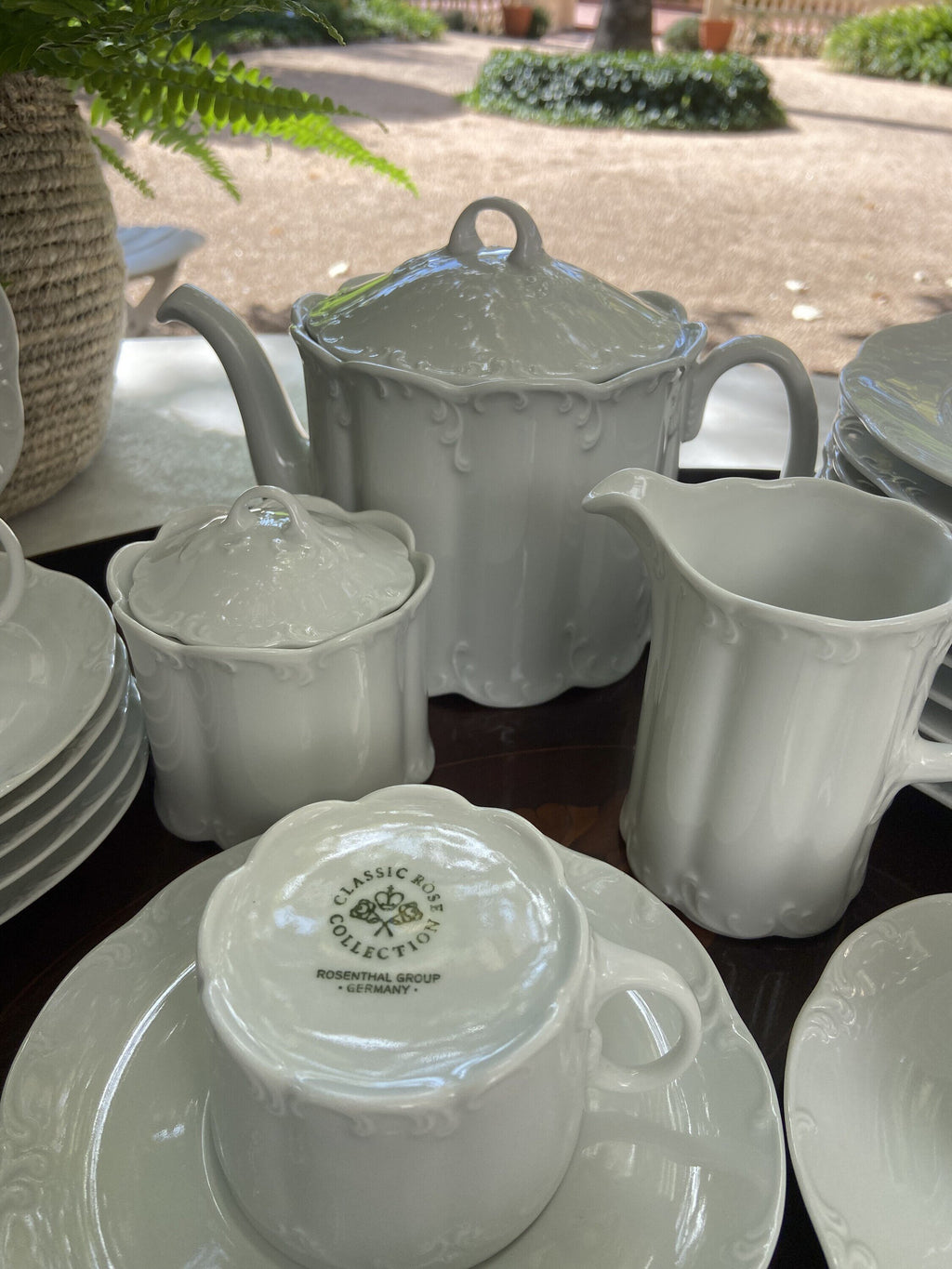 Juego de té en porcelana blanca "Rossenthal"