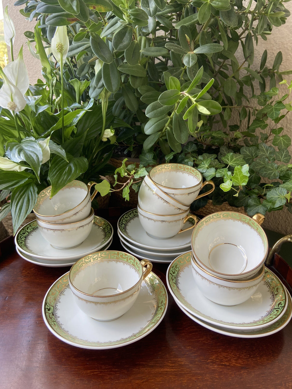 8 tazas de café en porcelana "Bidasoa".