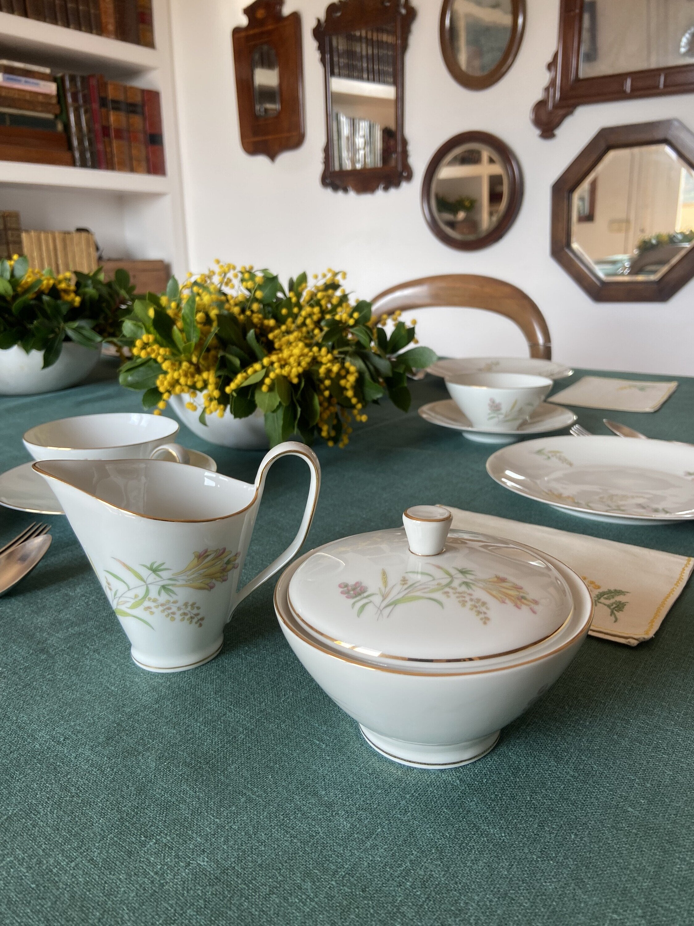 Juego de té en porcelana alemana "Rossenthal"