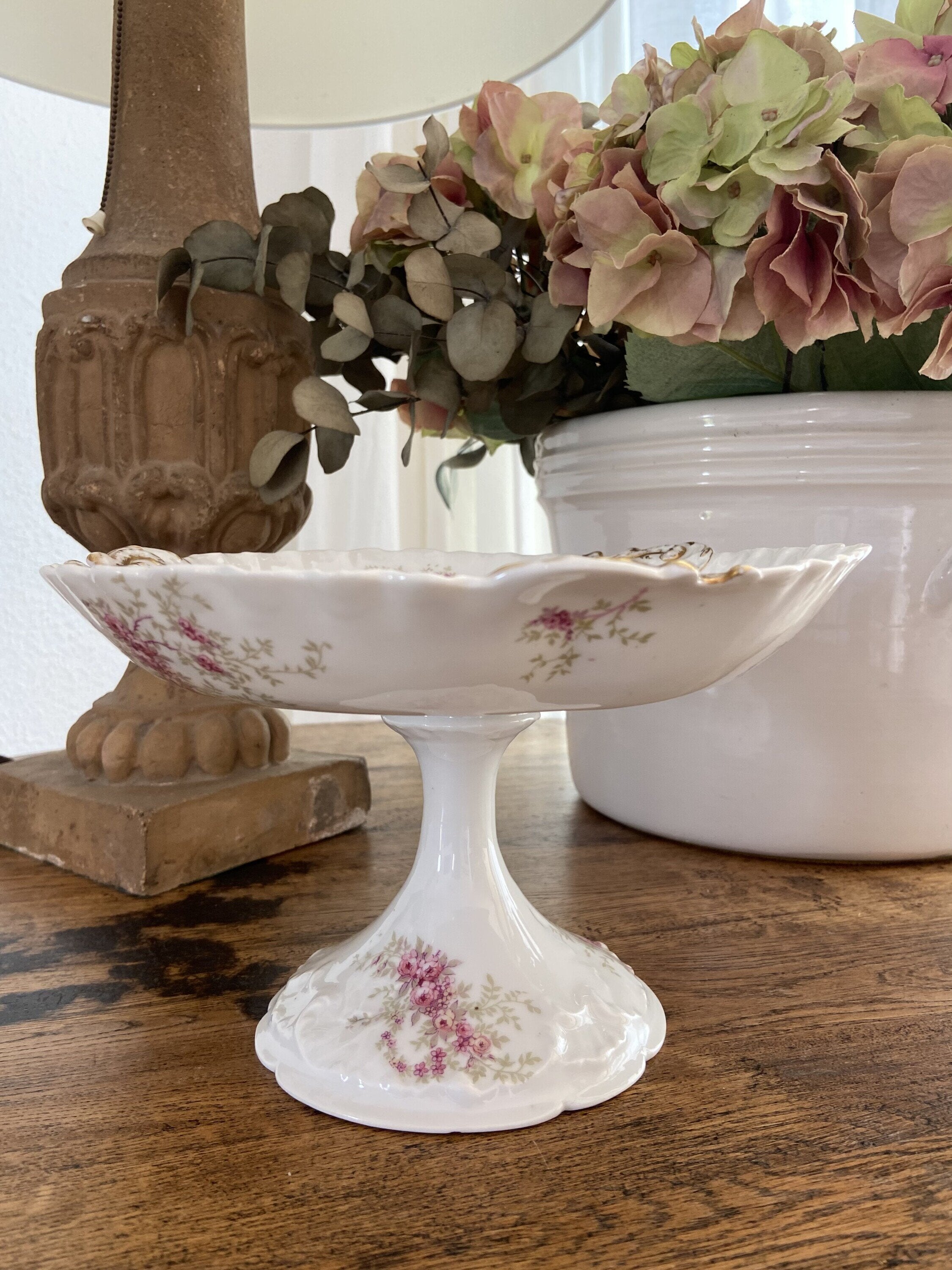 Pastelero/Frutero en porcelana francesa "W.G,&Cª"