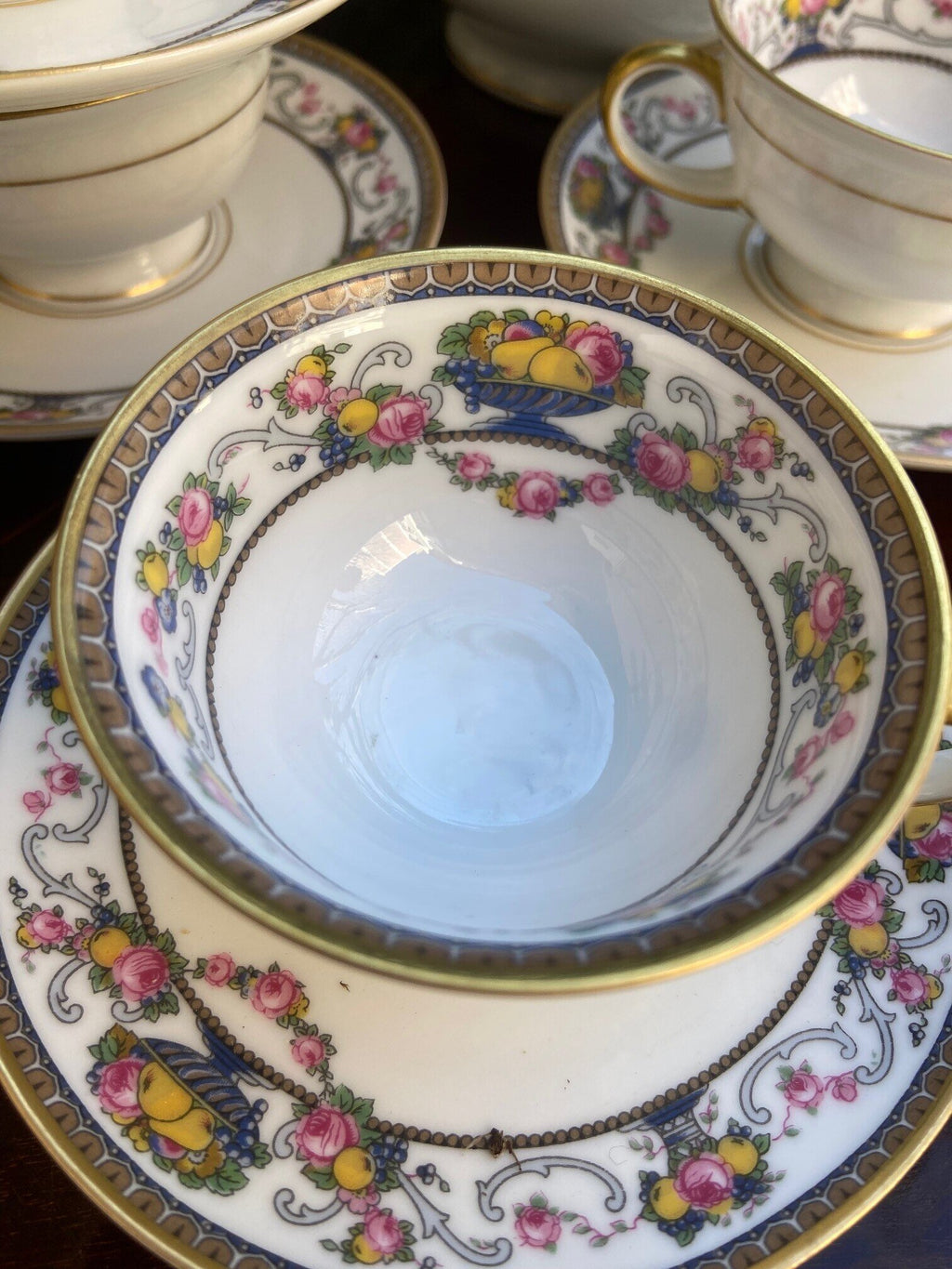 6 tazas de café y azucarero en porcelana alemana "Rossenthal"