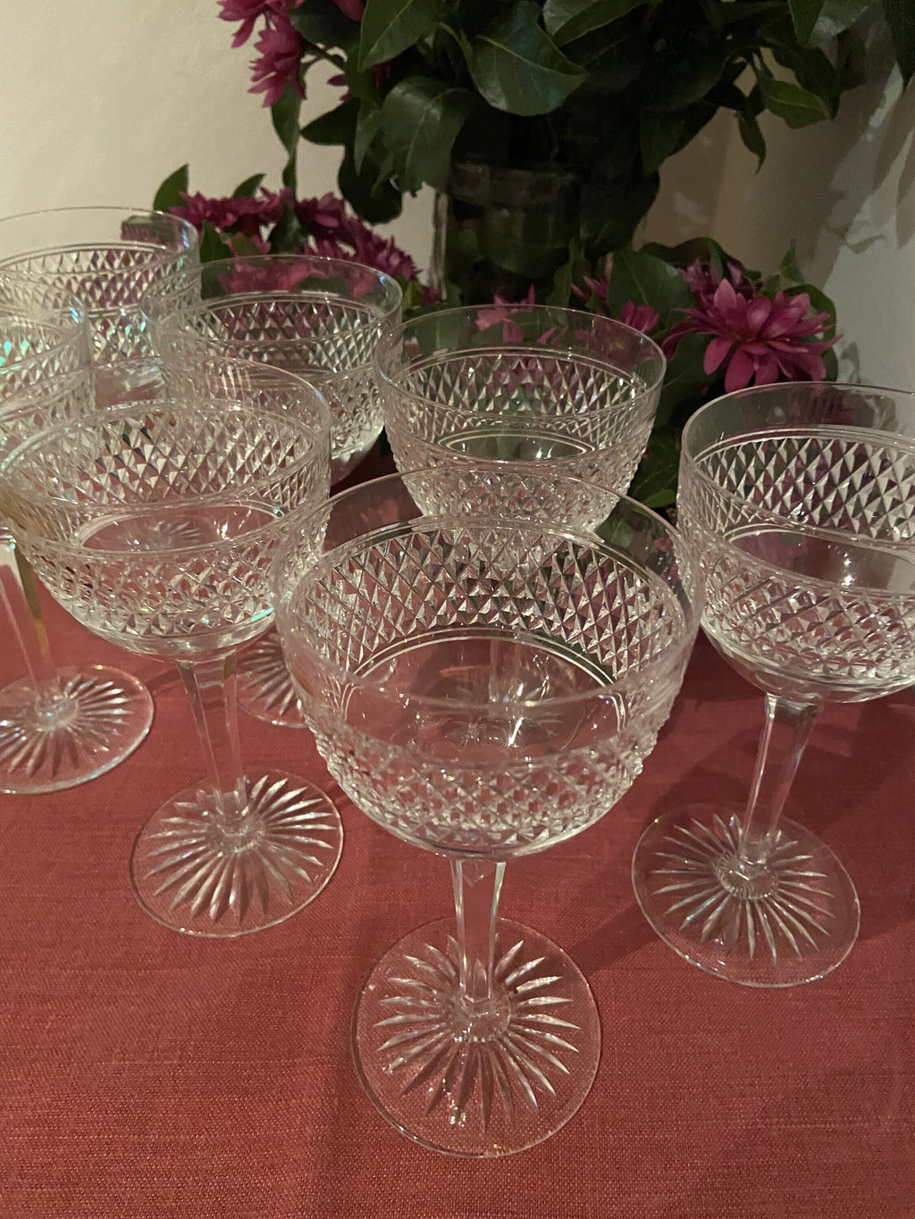 Juego de 7 copas de fino cristal tallado