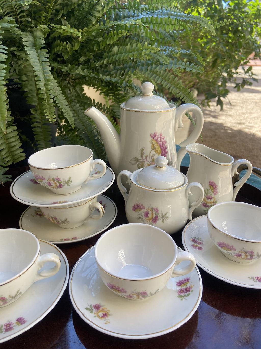 Juego de café en porcelana "Bidasoa"