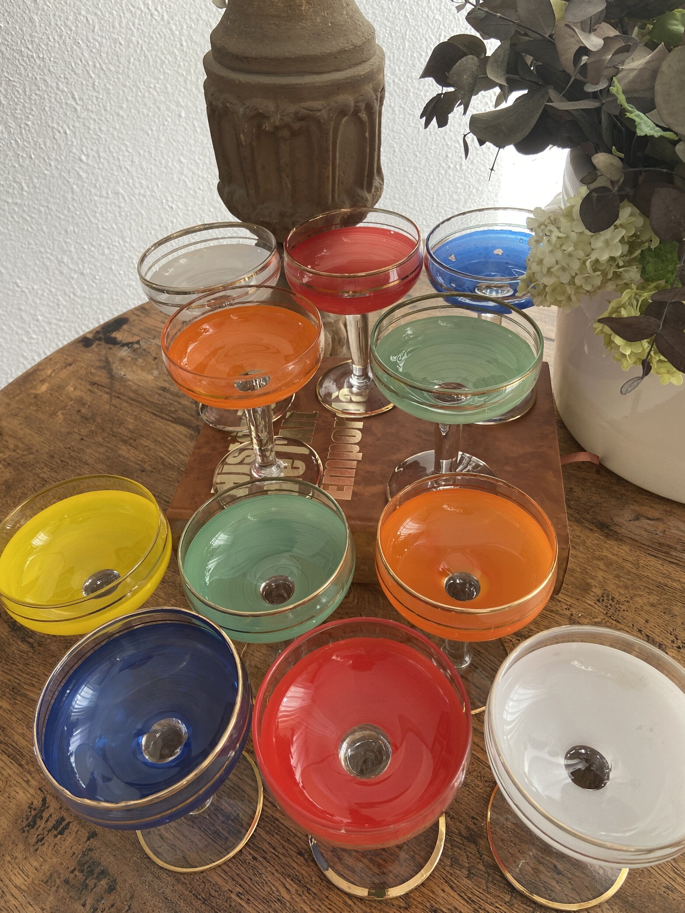 11 copas cava/postre en diferentes colores.