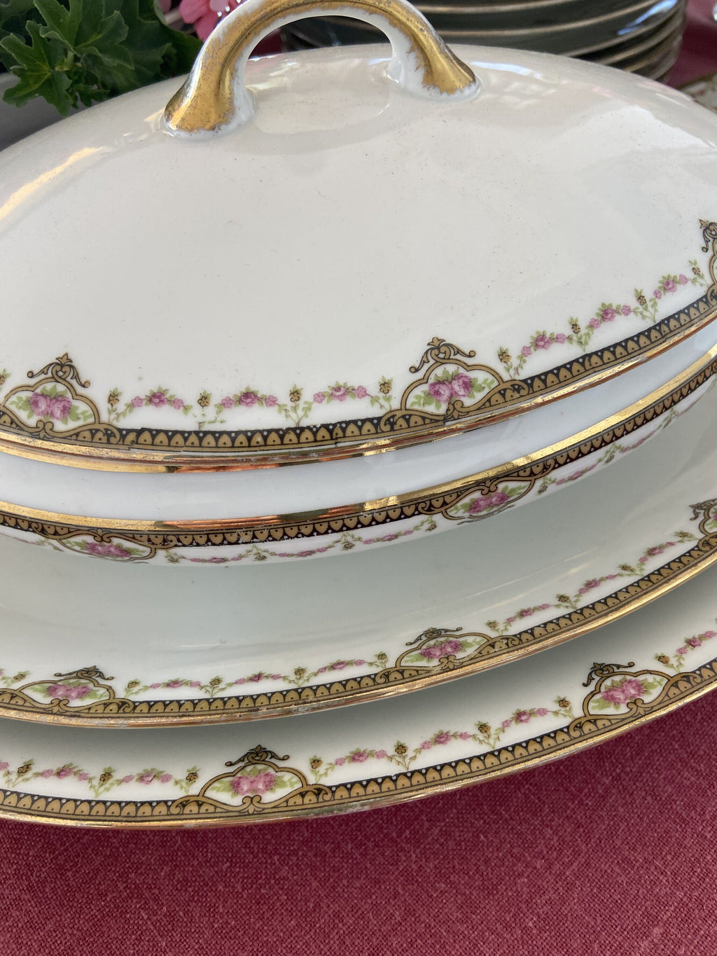 Vajilla en porcelana francesa de Limoges "BRP."
