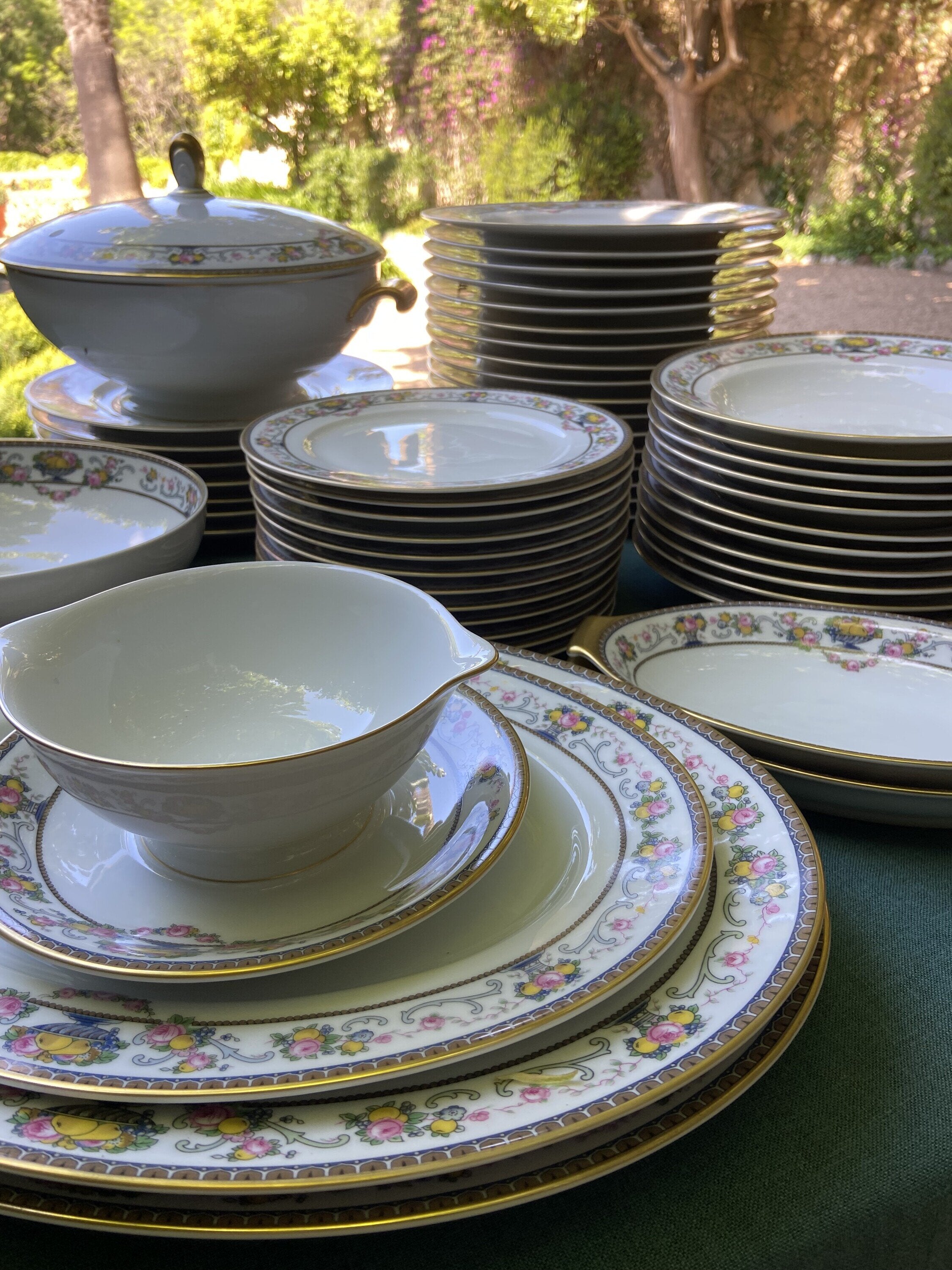 Vajilla en porcelana alemana "Rosenthal".