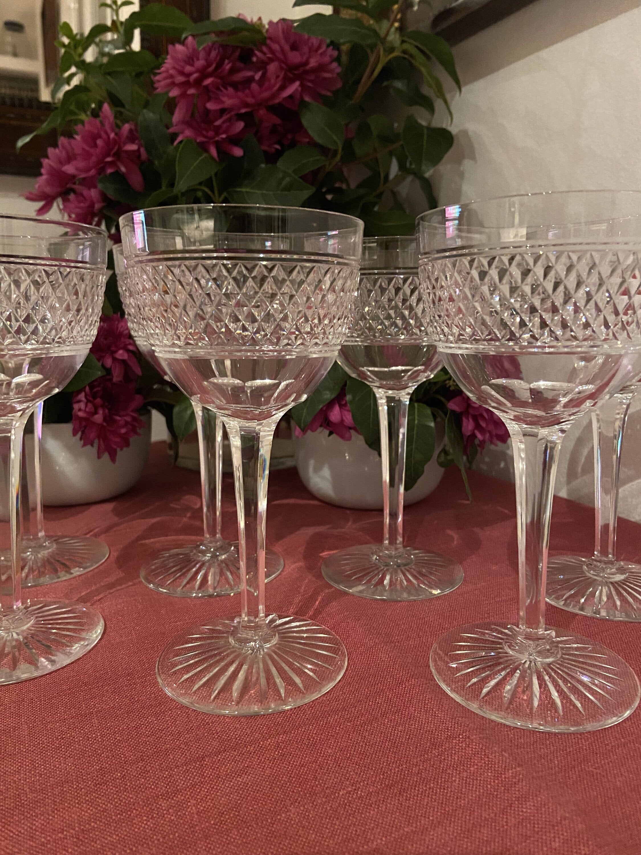 Juego de 7 copas de fino cristal tallado