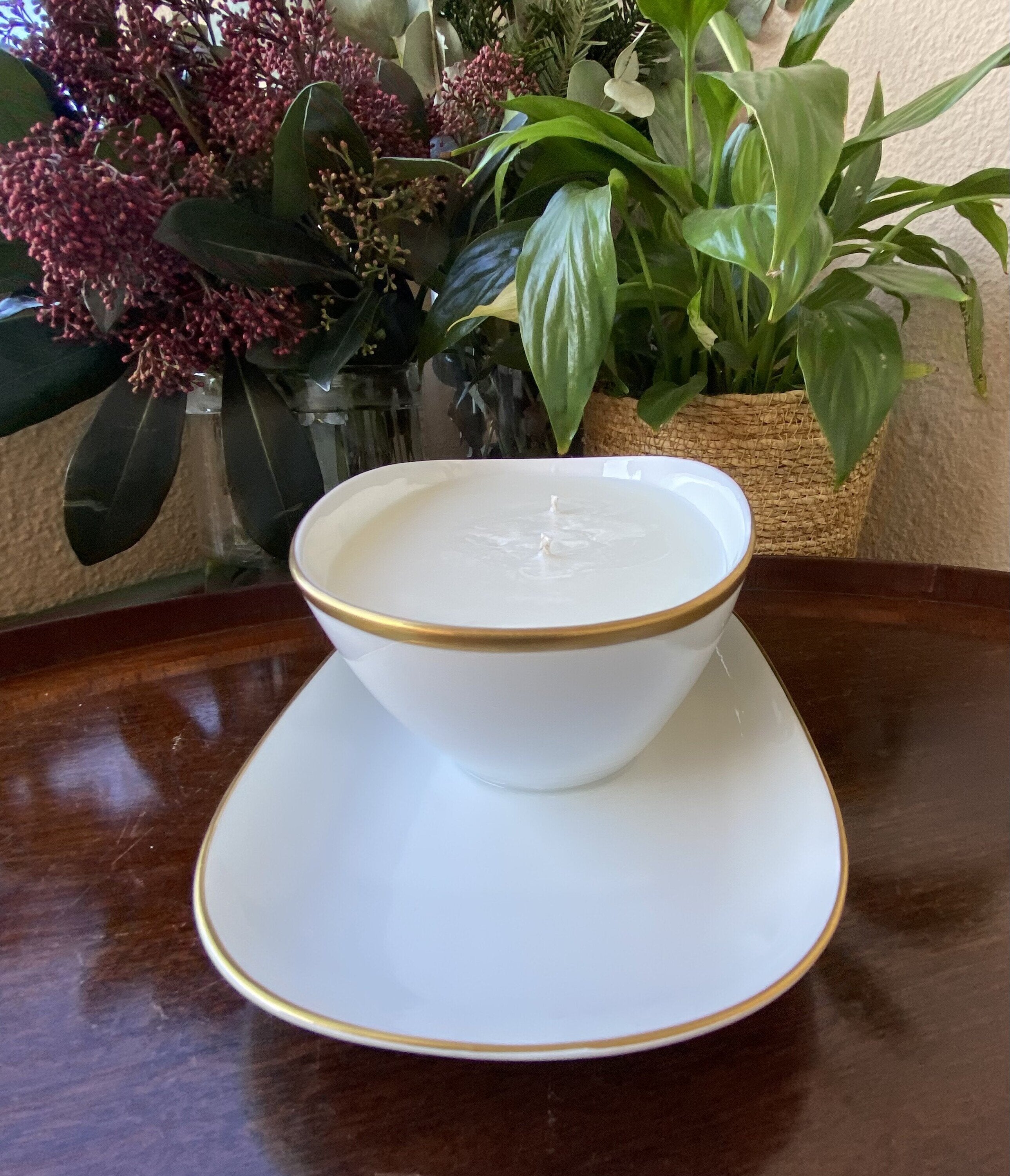 Salsera vela en porcelana blanca "Bidasoa".