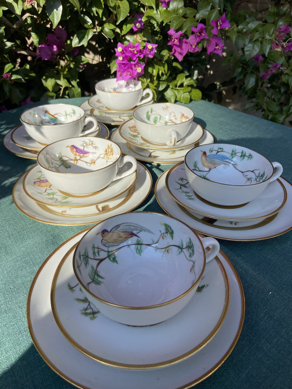 6 tazas de té con plato y 6 platos de merienda en porcelana "Bidasoa"
