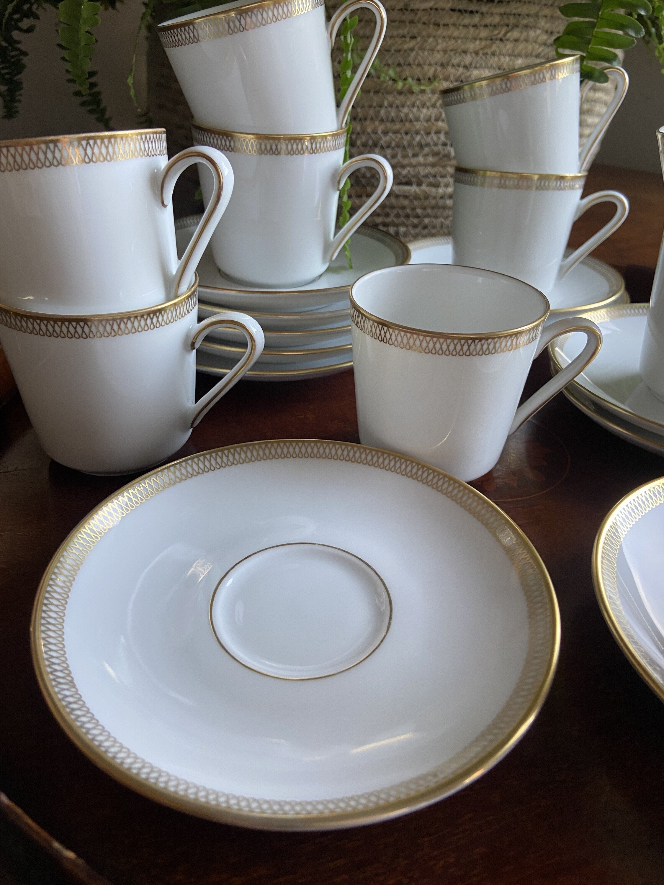 10 tazas de café en porcelana alemana "Eschenbach"