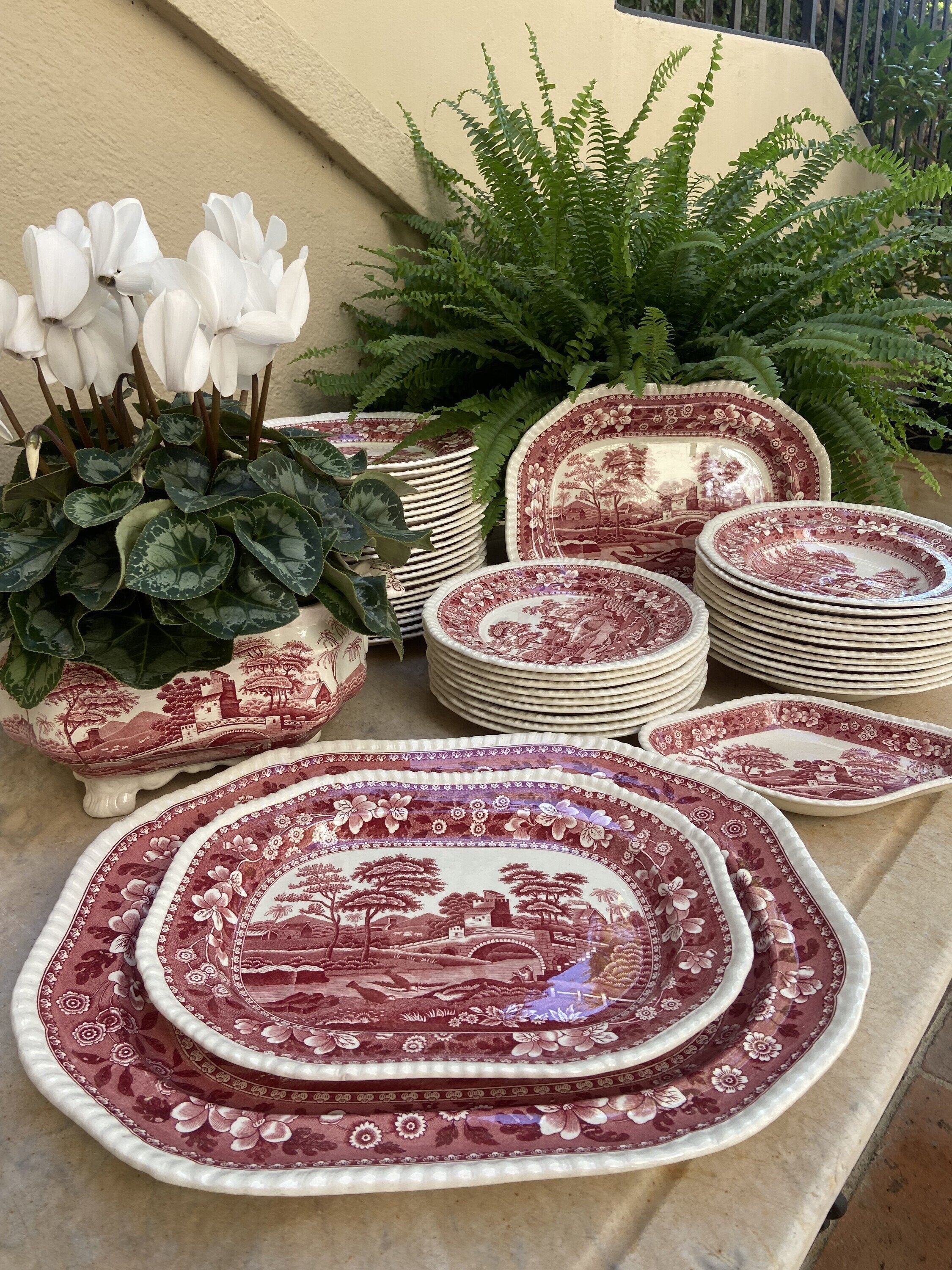 Vajilla en loza inglesa "Spode".
