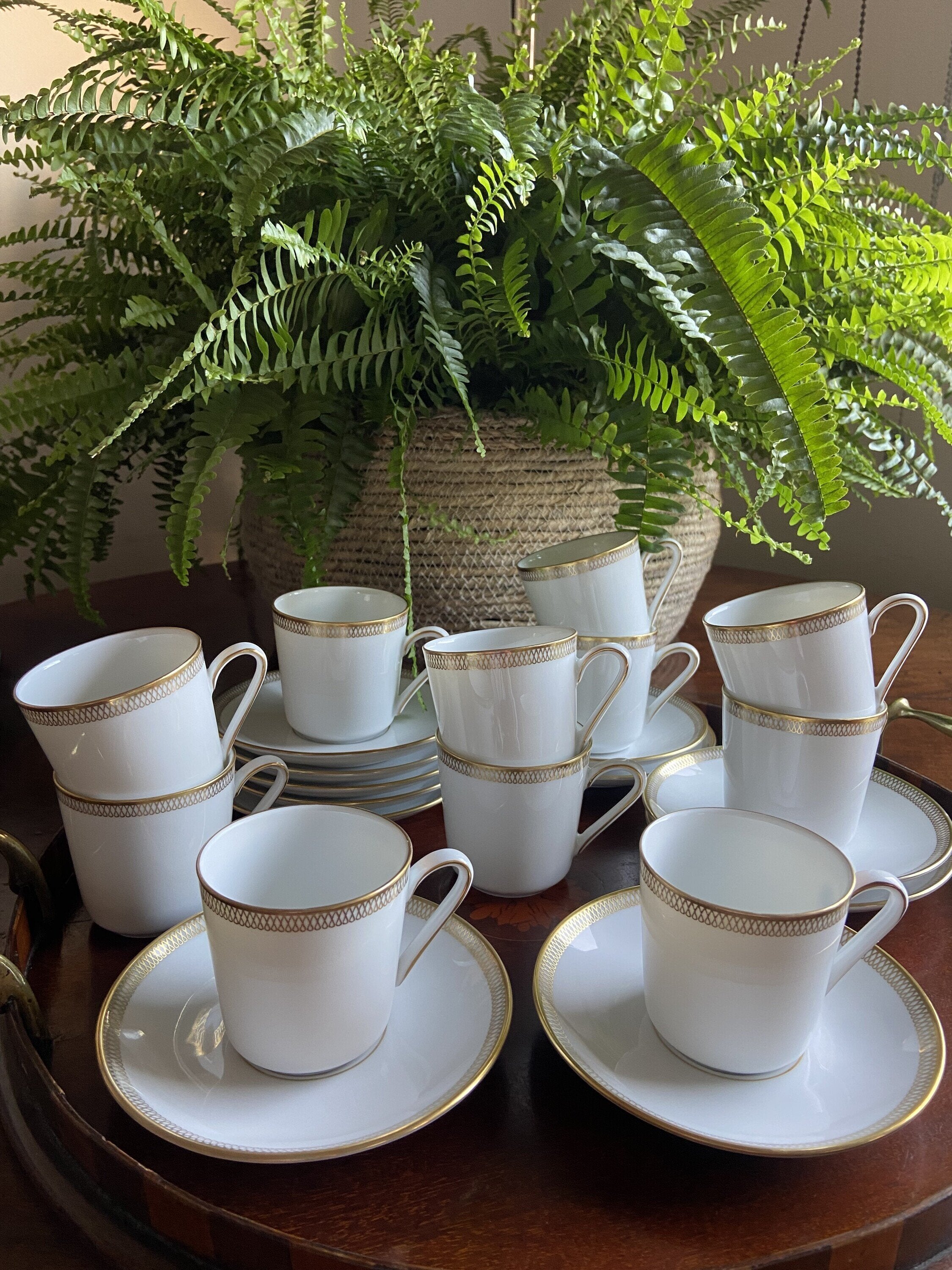 10 tazas de café en porcelana alemana "Eschenbach"