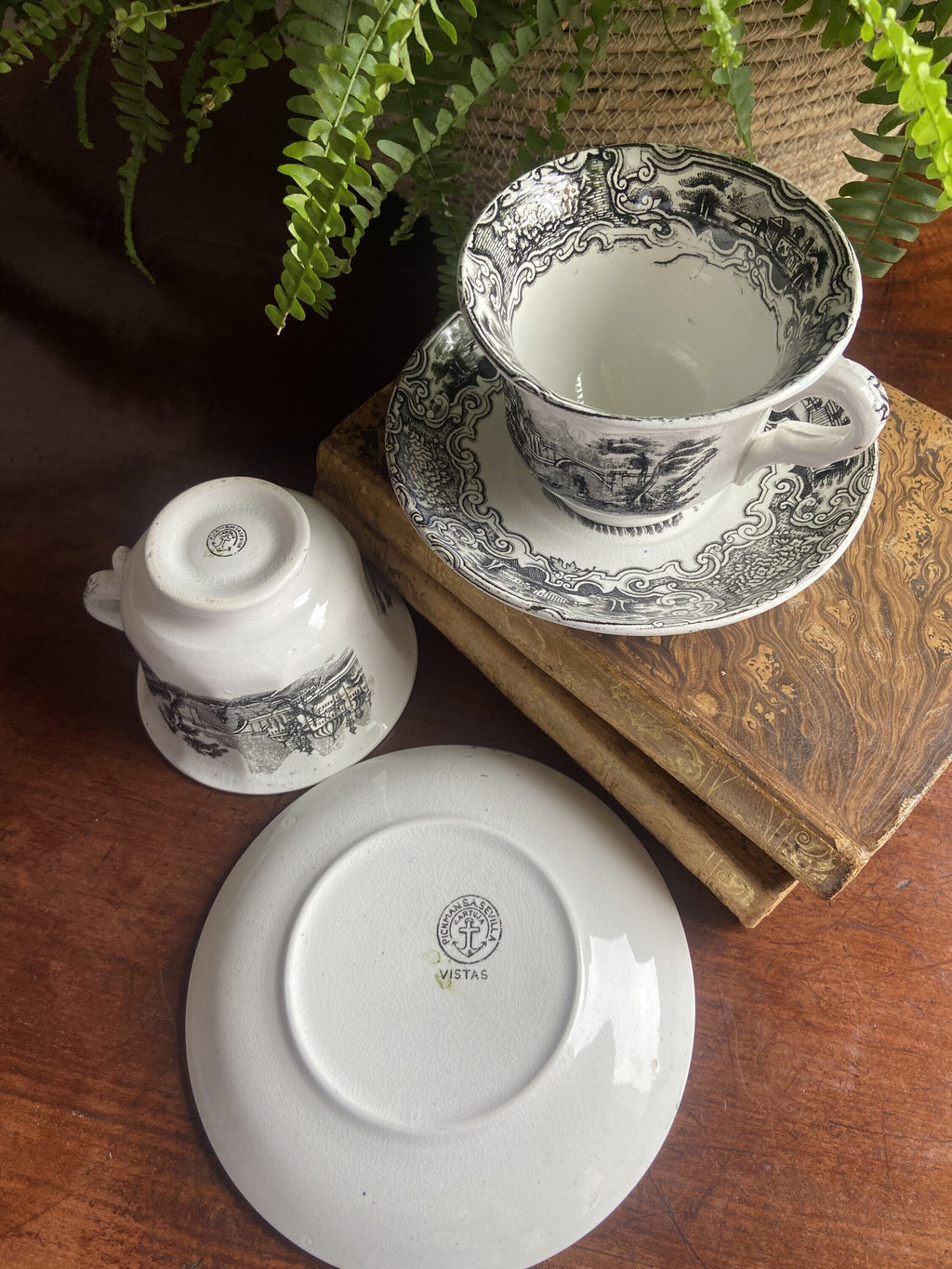 2 Tazas desayuño "Pickman S.A. Sevilla" Cartuja (mod.Vistas) ).