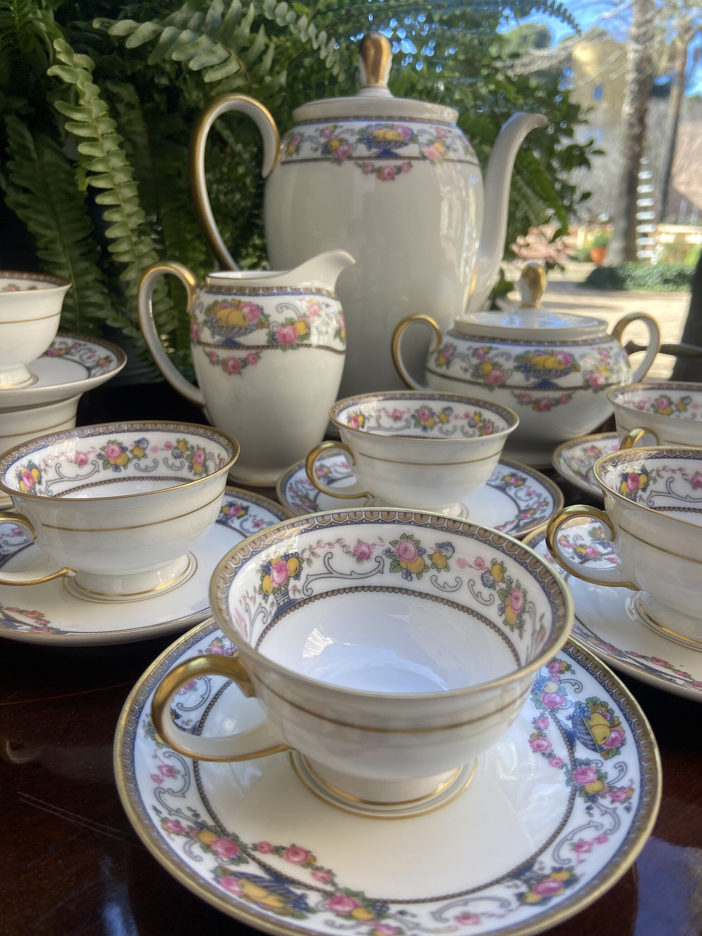 Juego de café en porcelana alemana "Rossenthal"