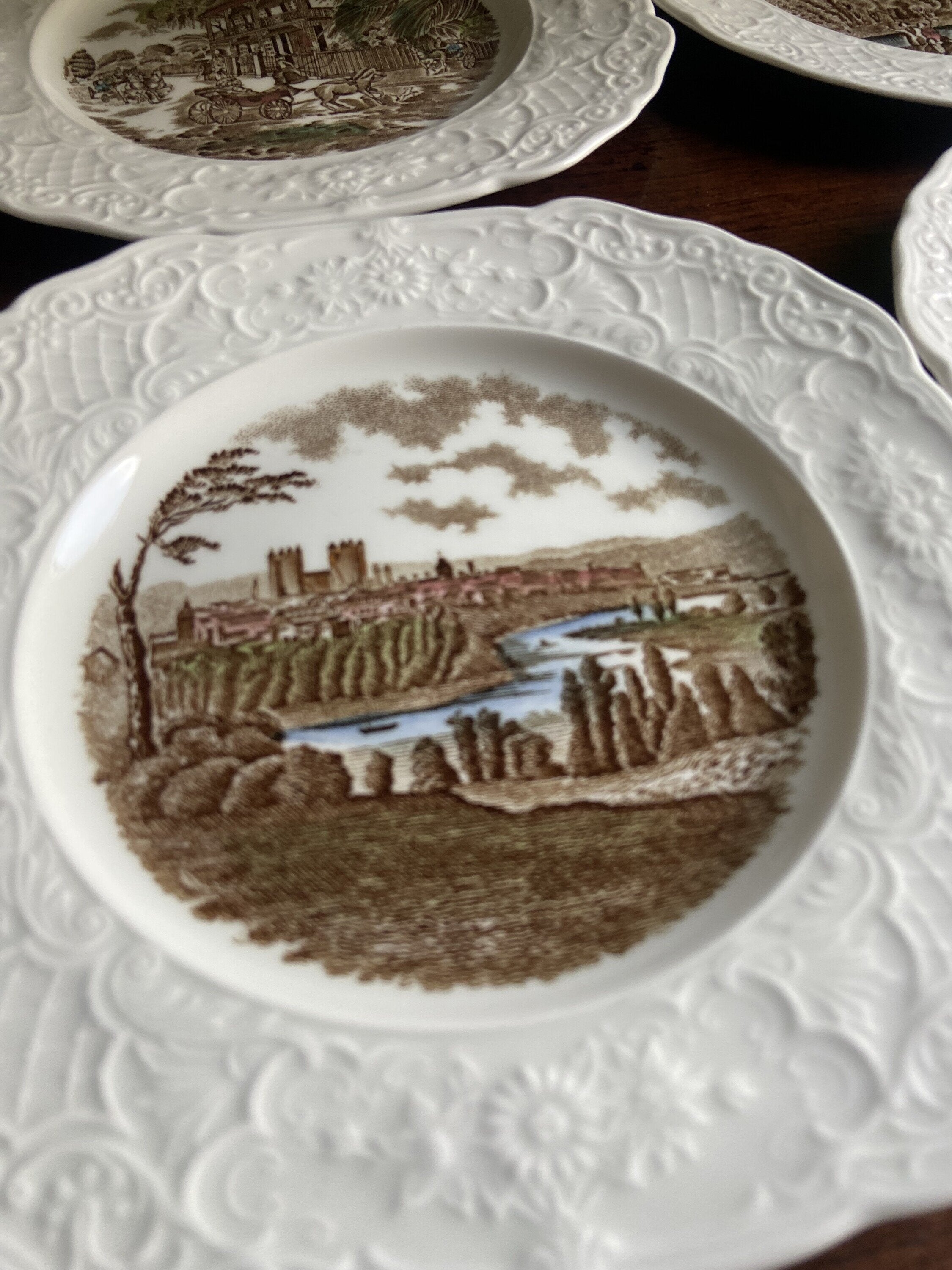 12 platos merienda en loza inglesa "Johnson Bros" (mod.Historic Scenes).