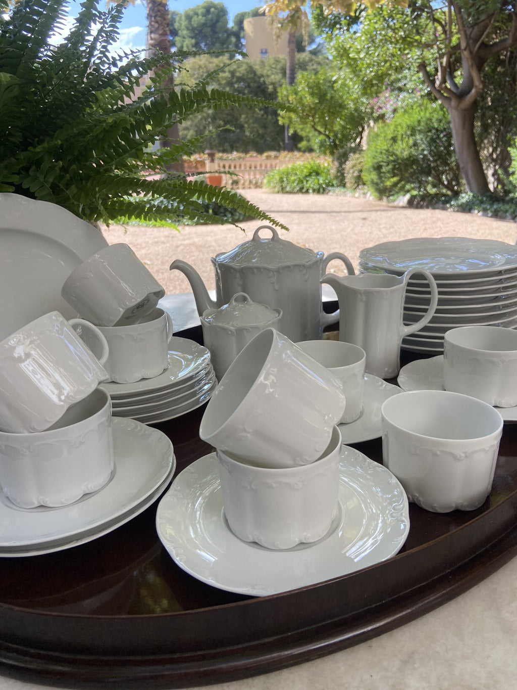 Juego de té en porcelana blanca "Rossenthal"
