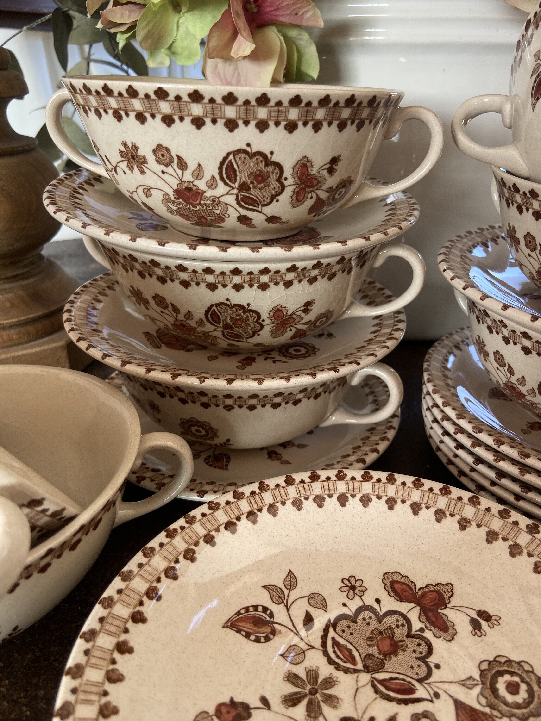 11 tazas consomé "Johnson Bros"