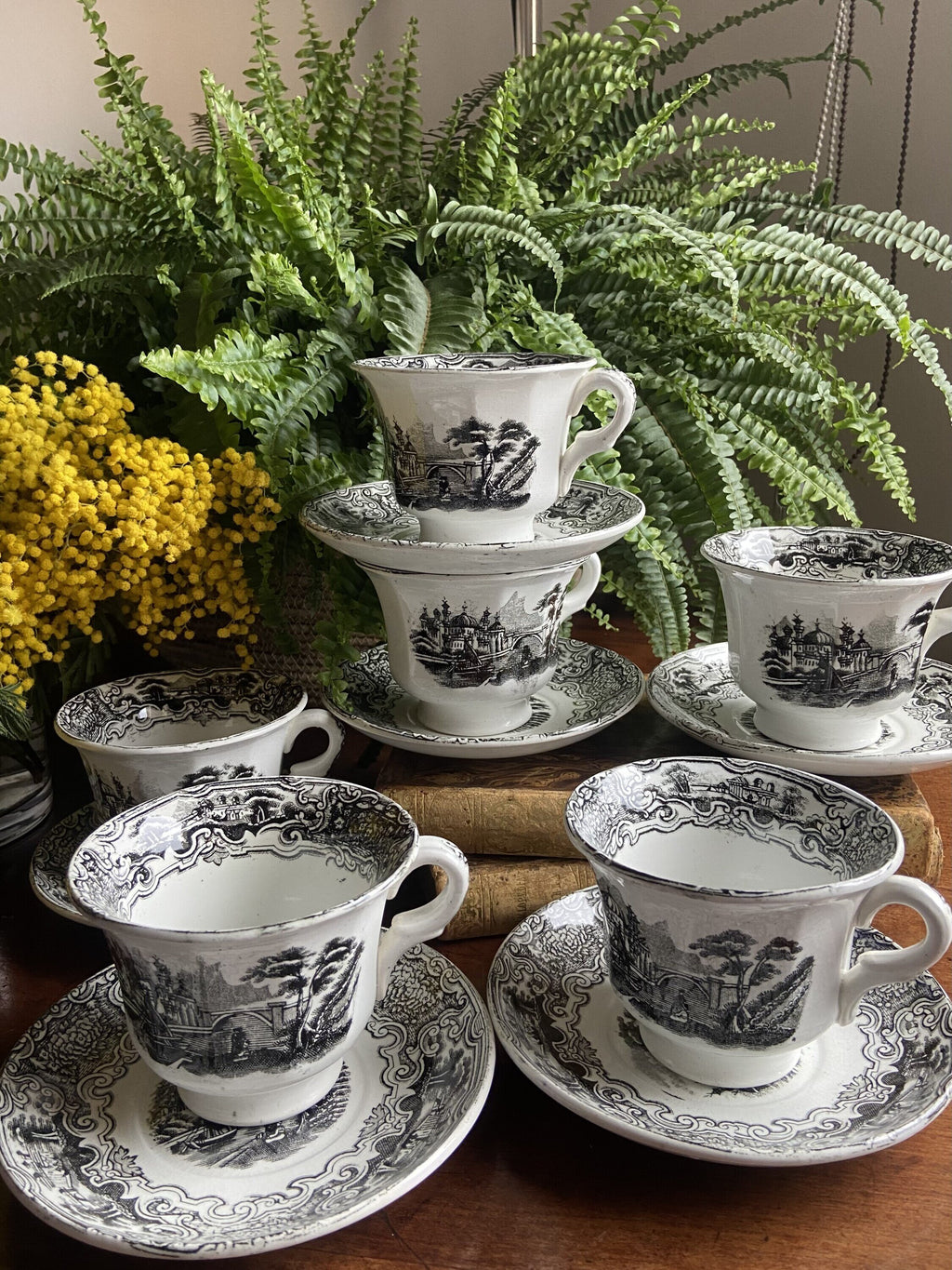 6 tazas de desayuño en loza "Pickman S.A. Sevilla" Cartuja