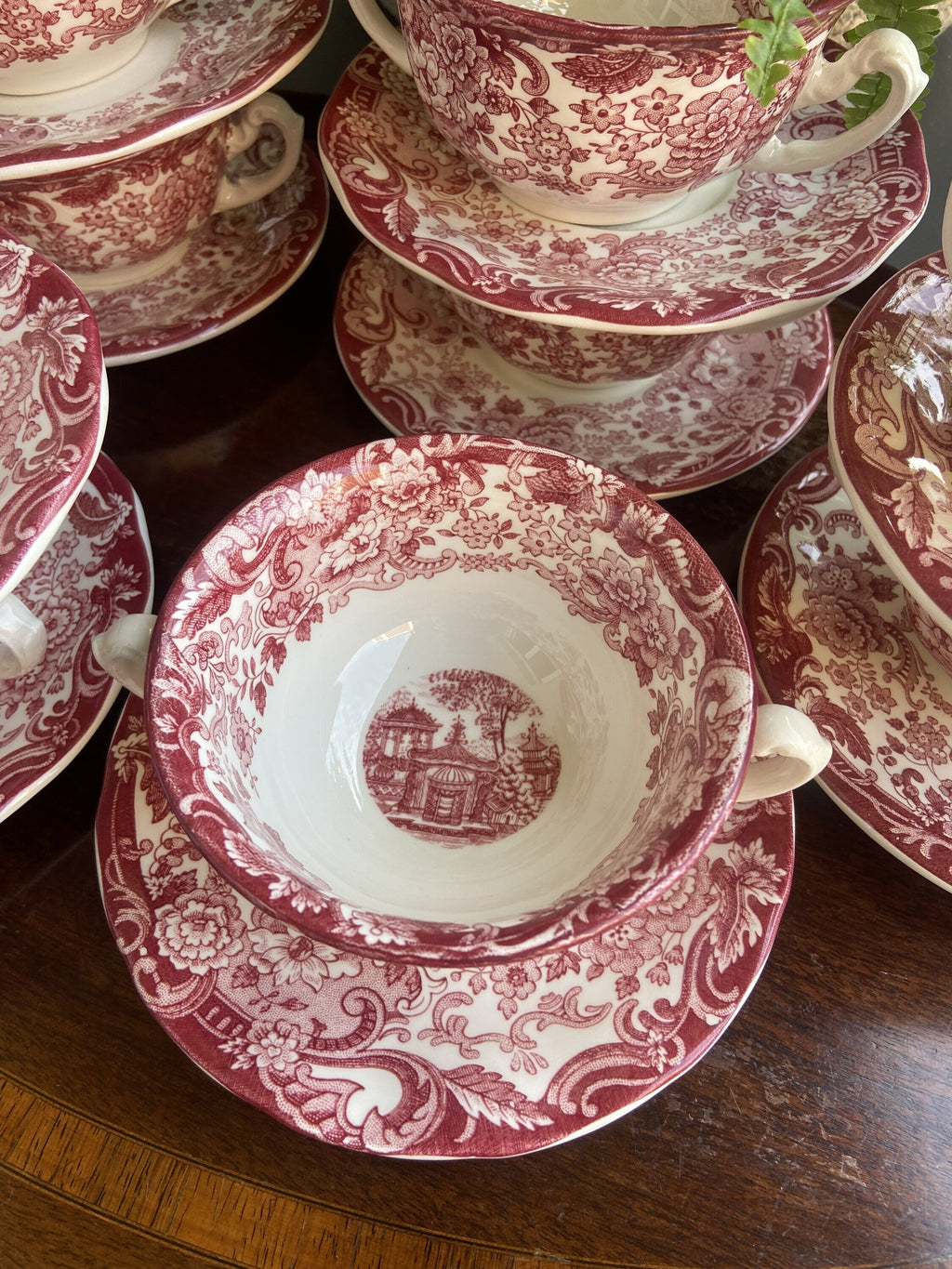 9 tazas de consomé en lo de la "Cartuja de Sevilla" Pickman S.A.