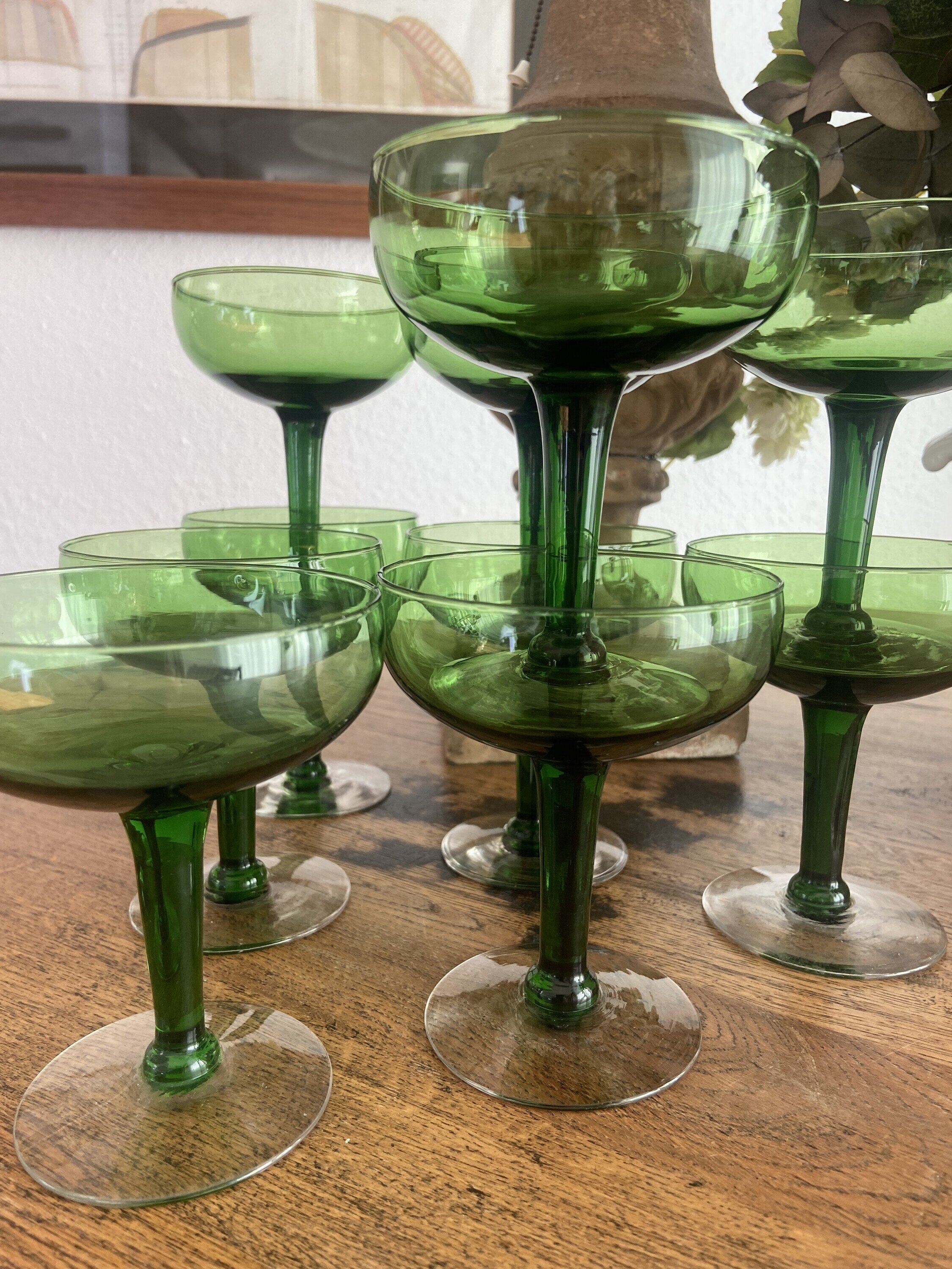 10 copas en vidrio verde