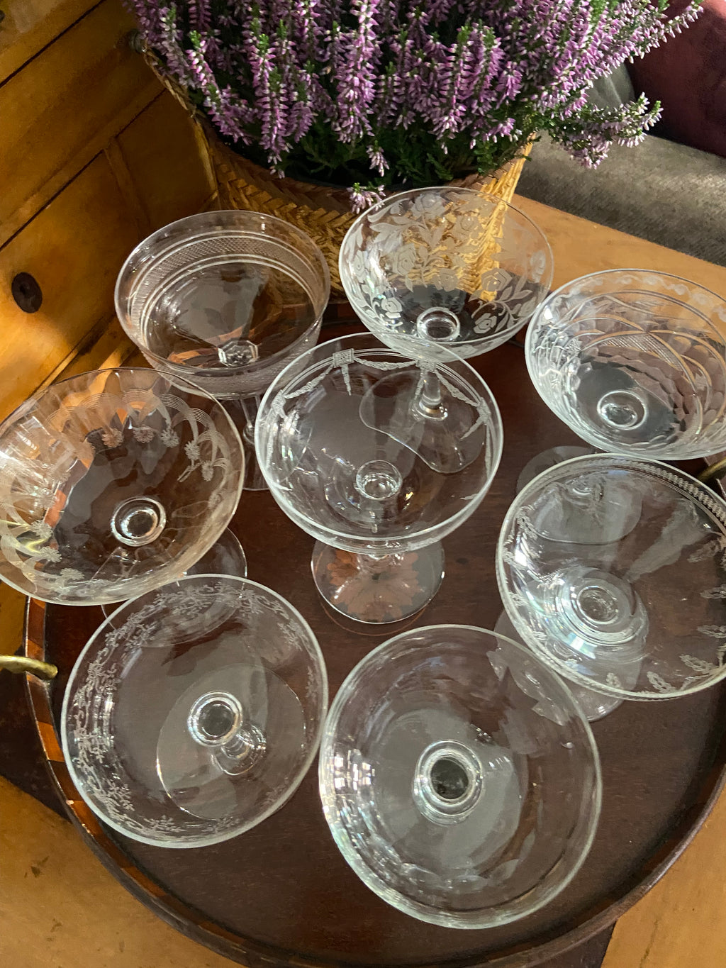 8 copas cava/postres con diferente forma, talla y serigrafia.