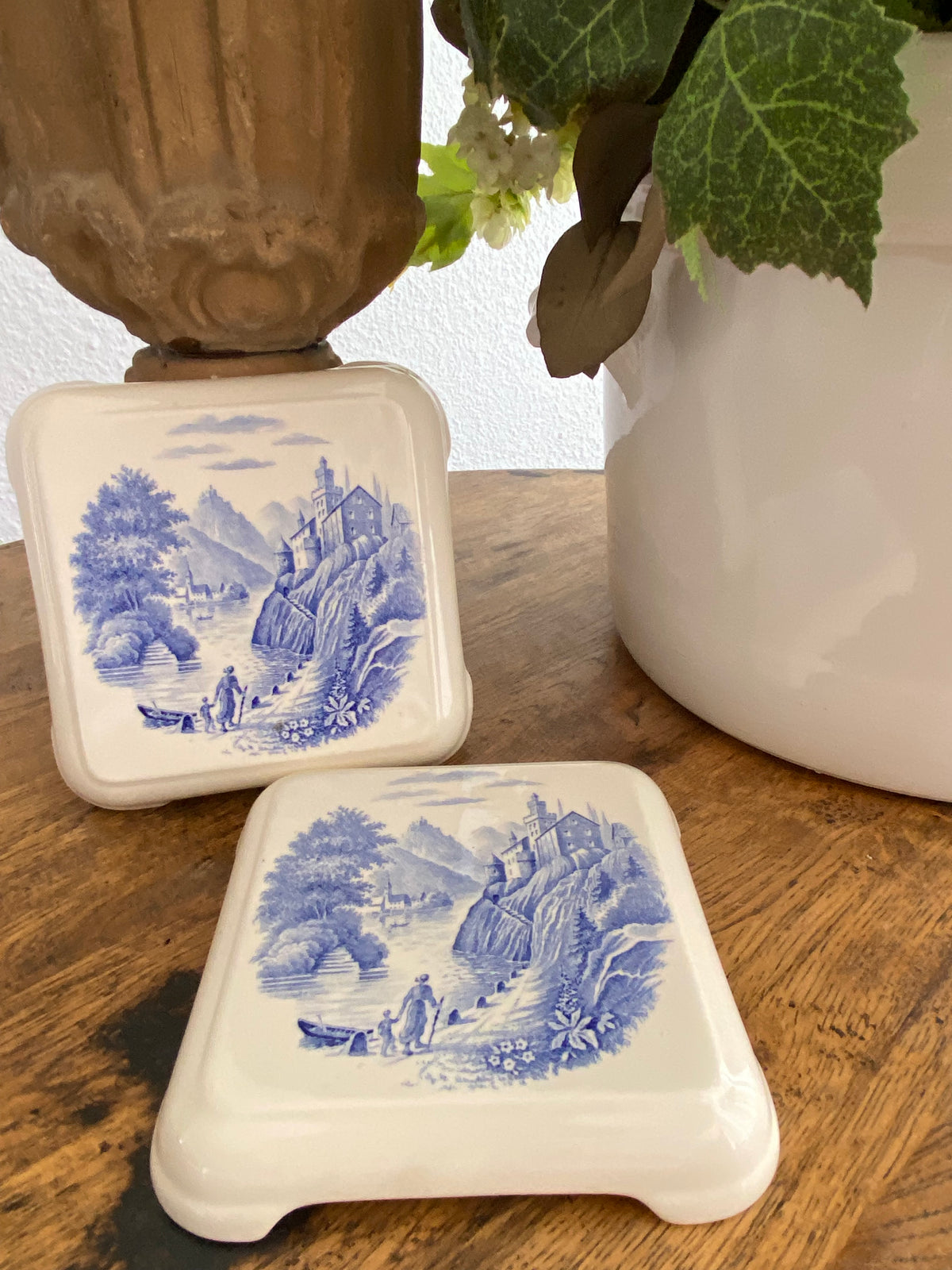 Salvantel en loza alemana "Villeroy & Boch"