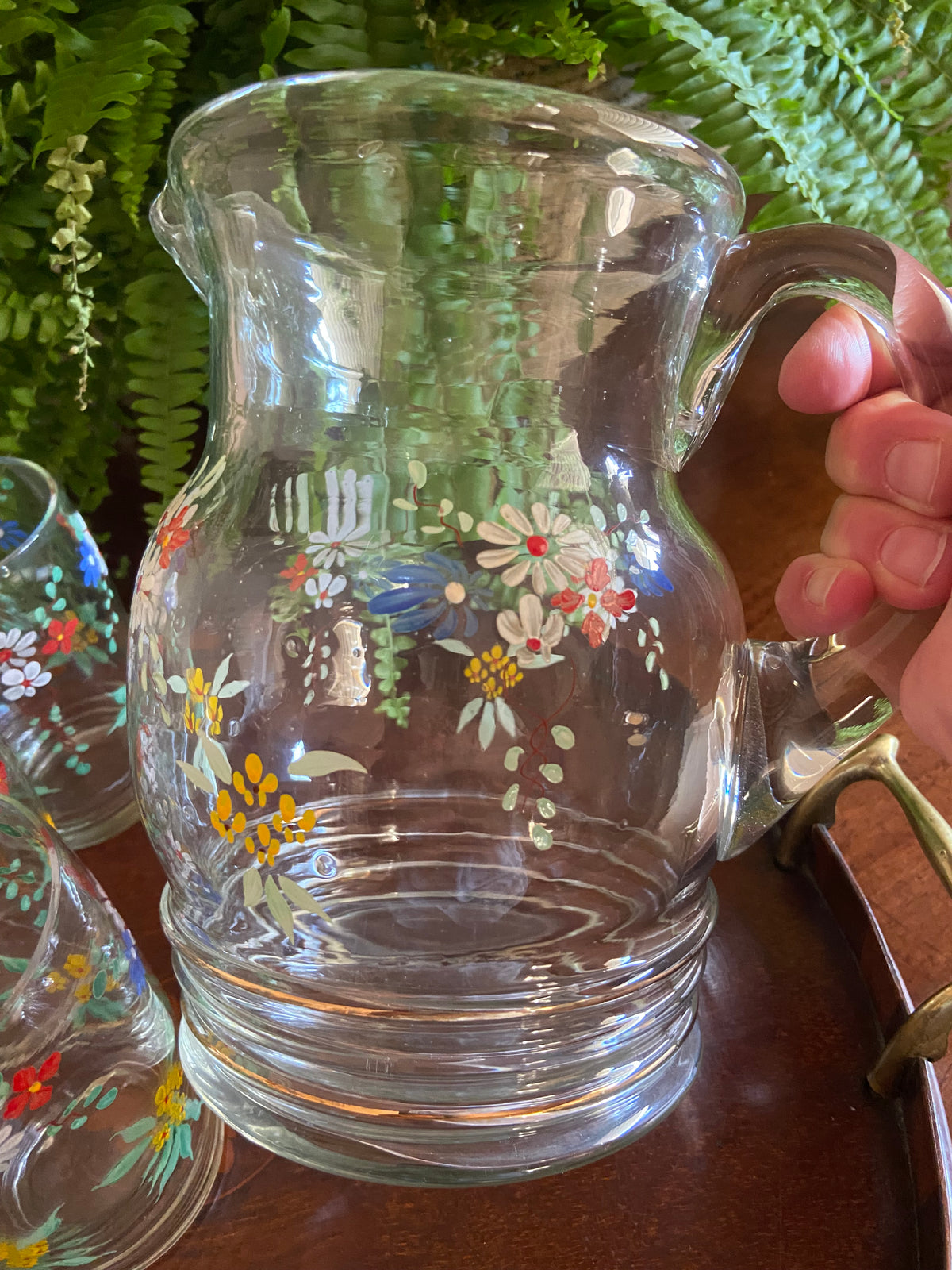 Jarra y 6 vasos de refresco en vidrio pintados a mano