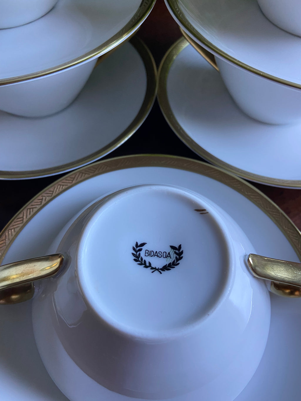 6 tazas de consomé en porcelana "Bidasoa"