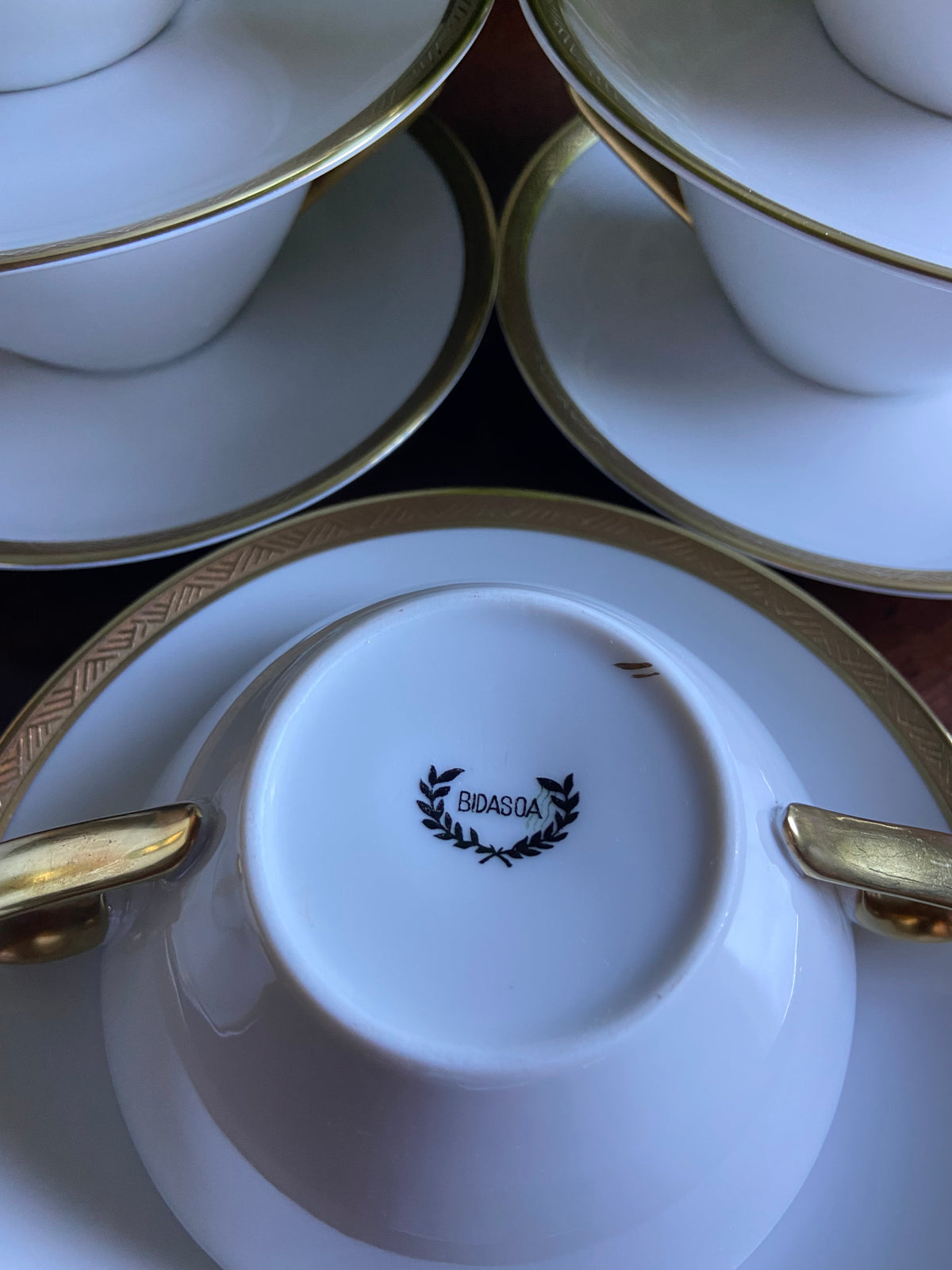 6 tazas de consomé en porcelana "Bidasoa"