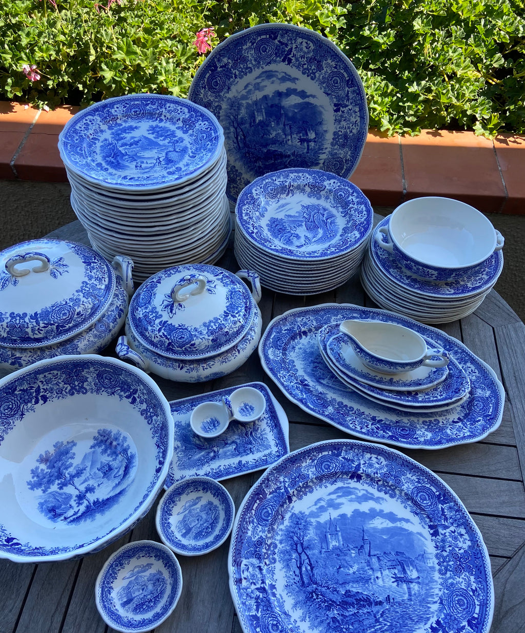 Vajilla en loza alemana "Villeroy & Boch" (mod. Burgenland)