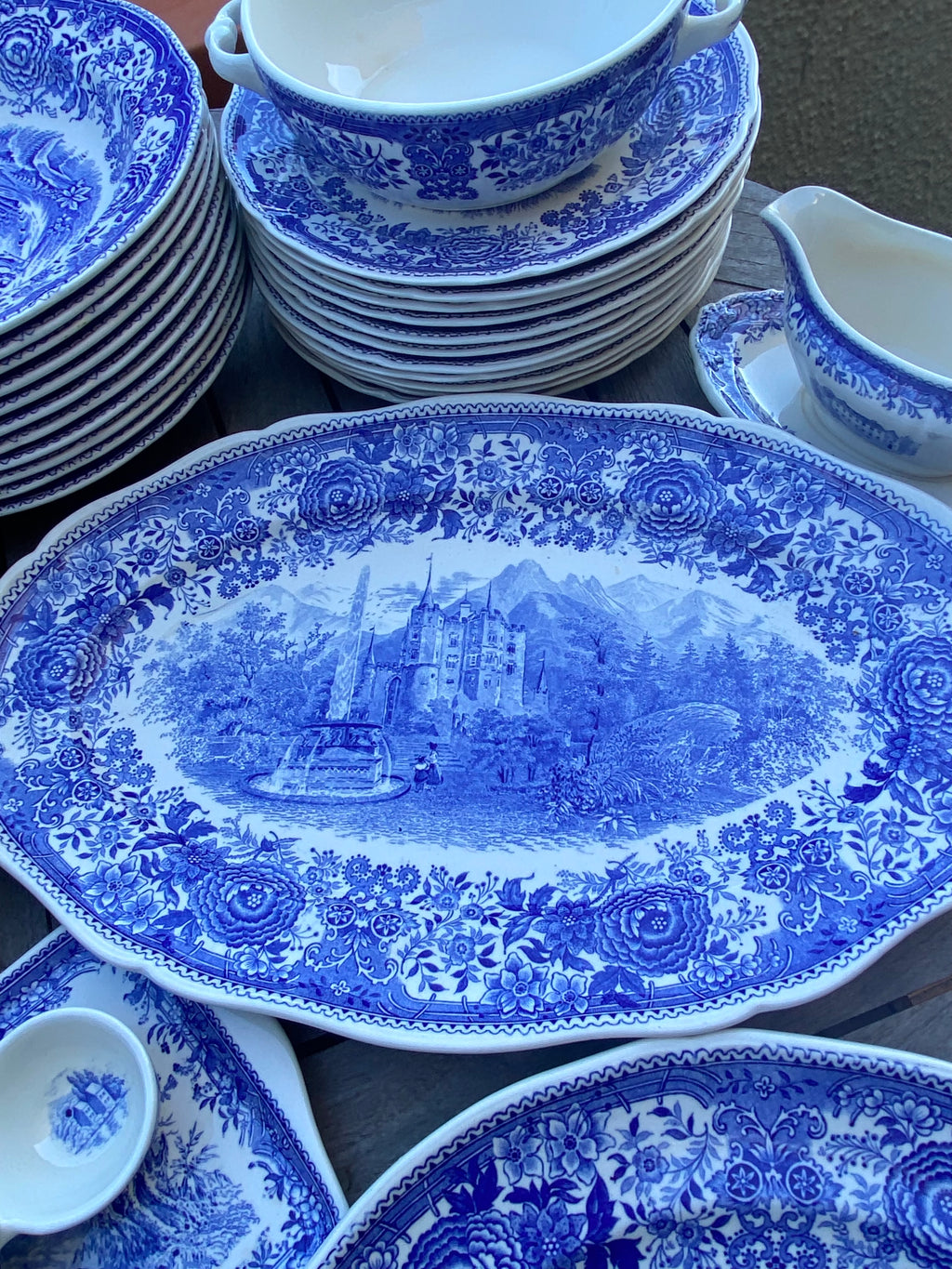 Vajilla en loza alemana "Villeroy & Boch" (mod. Burgenland)
