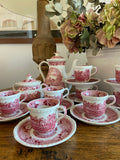 Cafetera, azucarero y 8 tazas en loza inglesa "Adams"