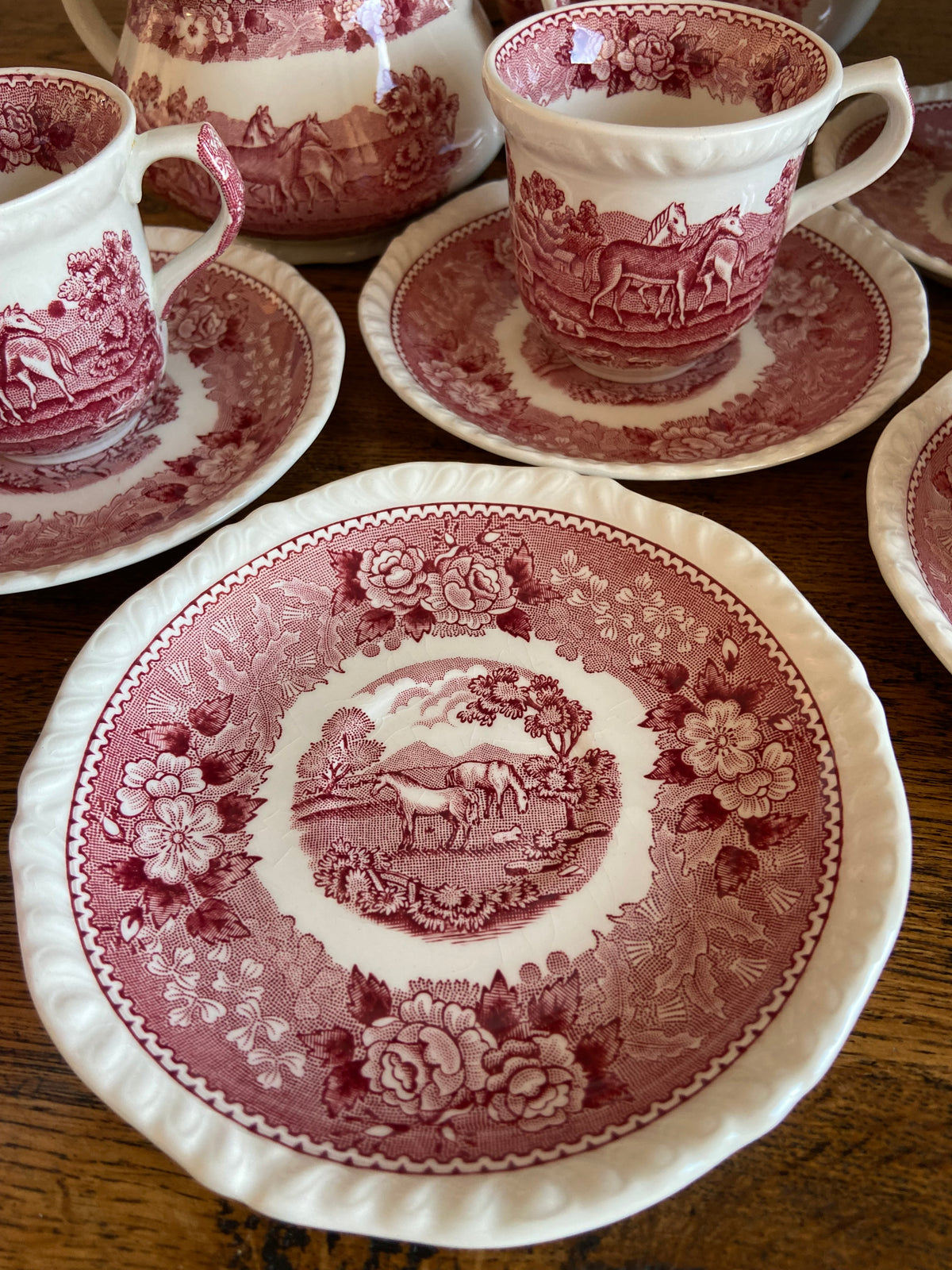 Cafetera, azucarero y 8 tazas en loza inglesa "Adams"
