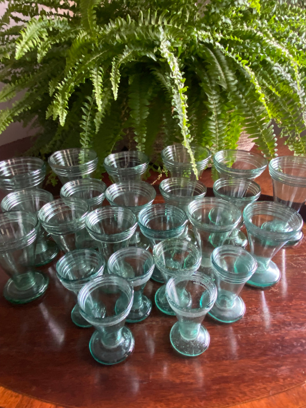 22 vasos  en vidrio Mallorquín "Gordiola"