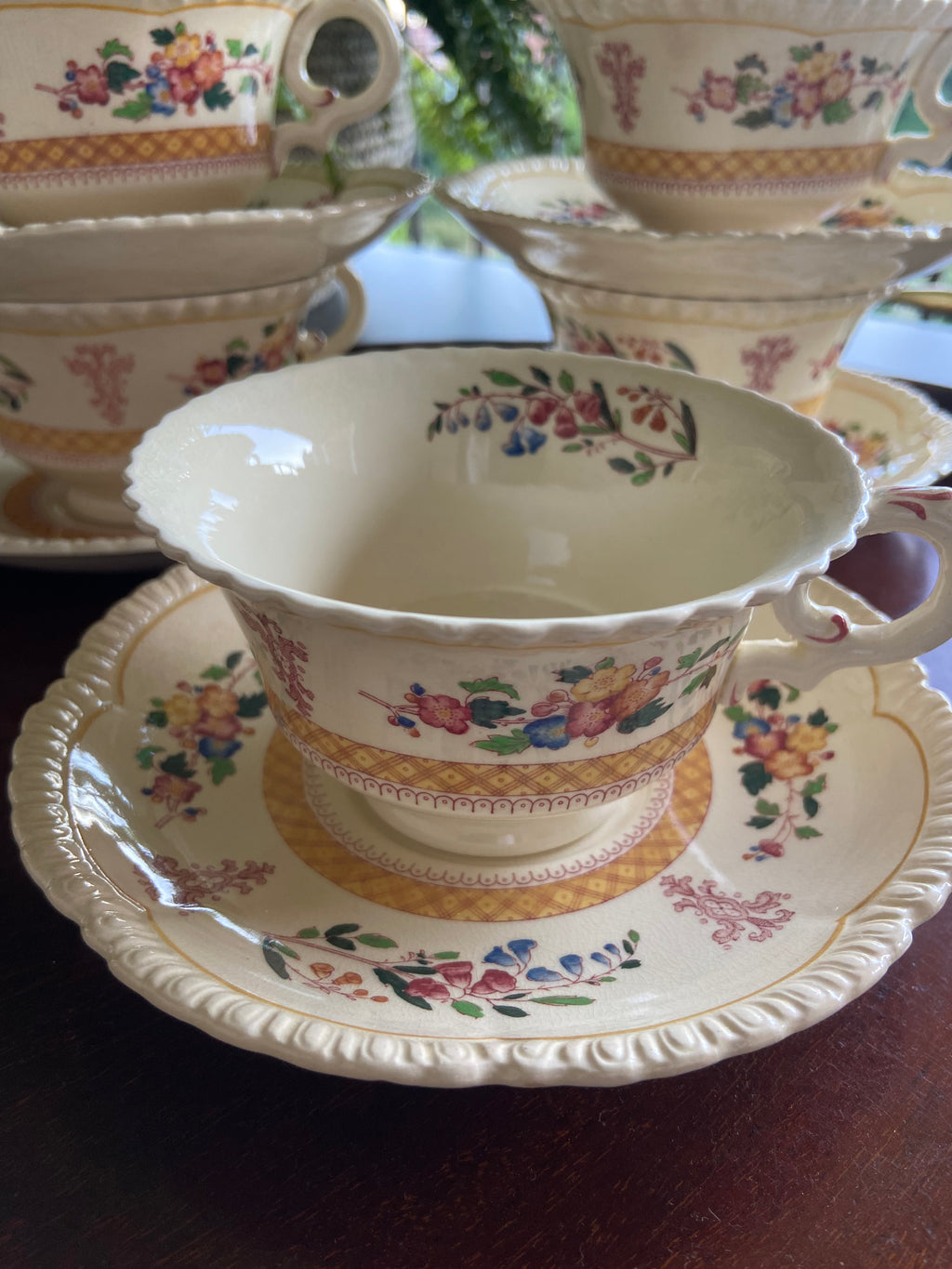 7 tazas té/desayuno en loza inglesa "Royal Couldon"