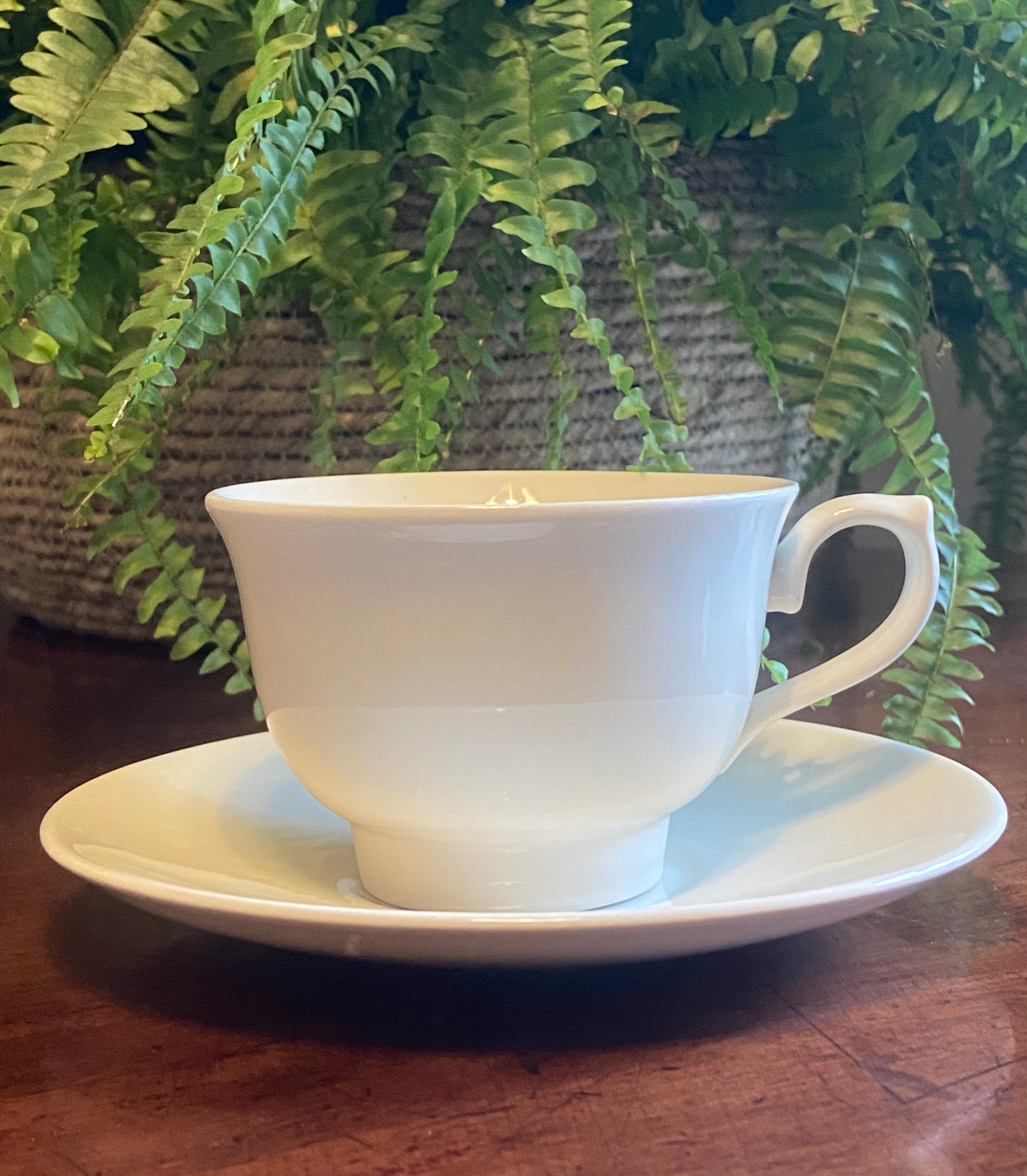6 tazas de té en loza inglesa "Churchill"