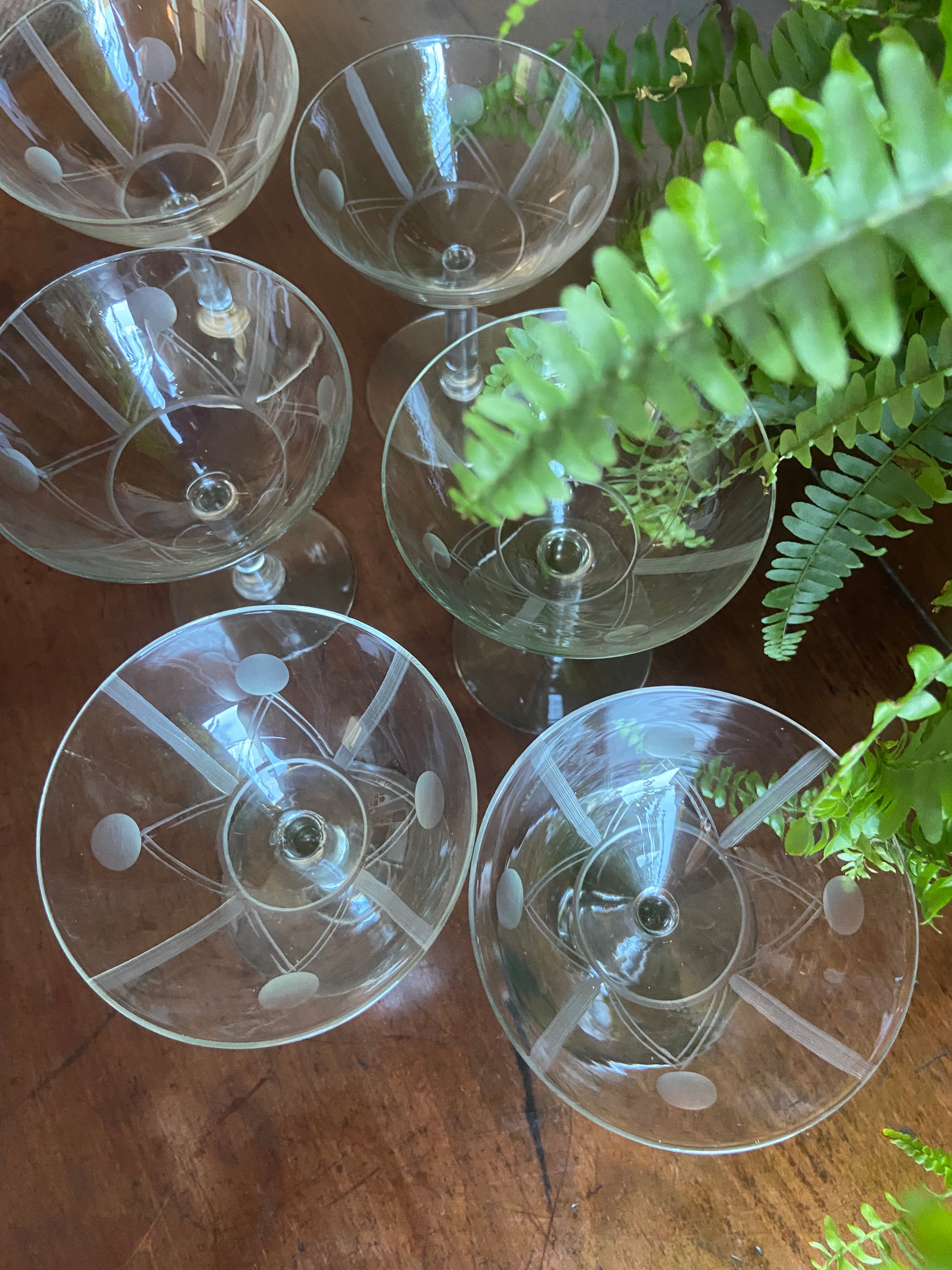 6 copas cava en vidrio tallado