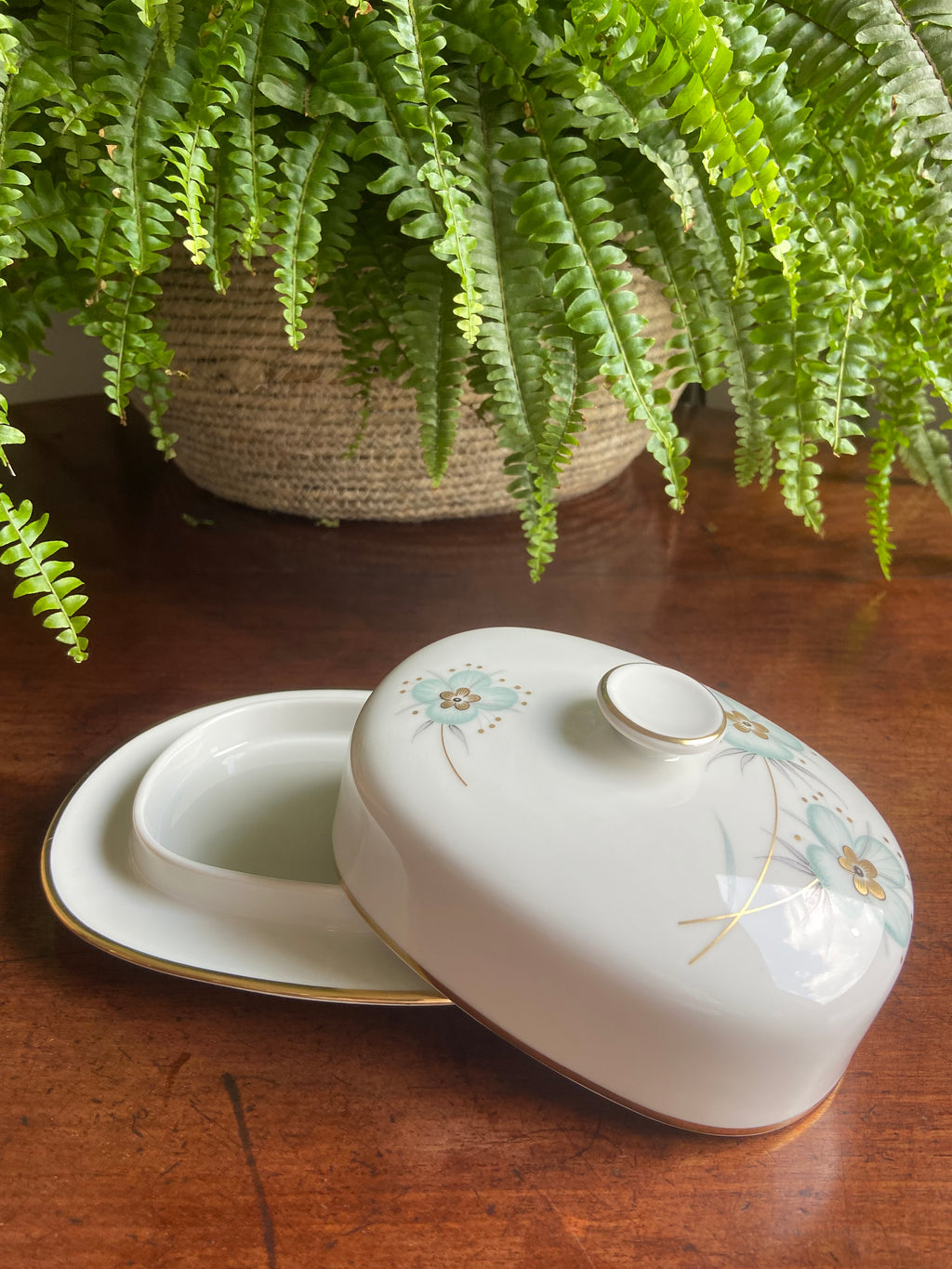 Mantequillera en porcelana alemana "Tirschenreuth"