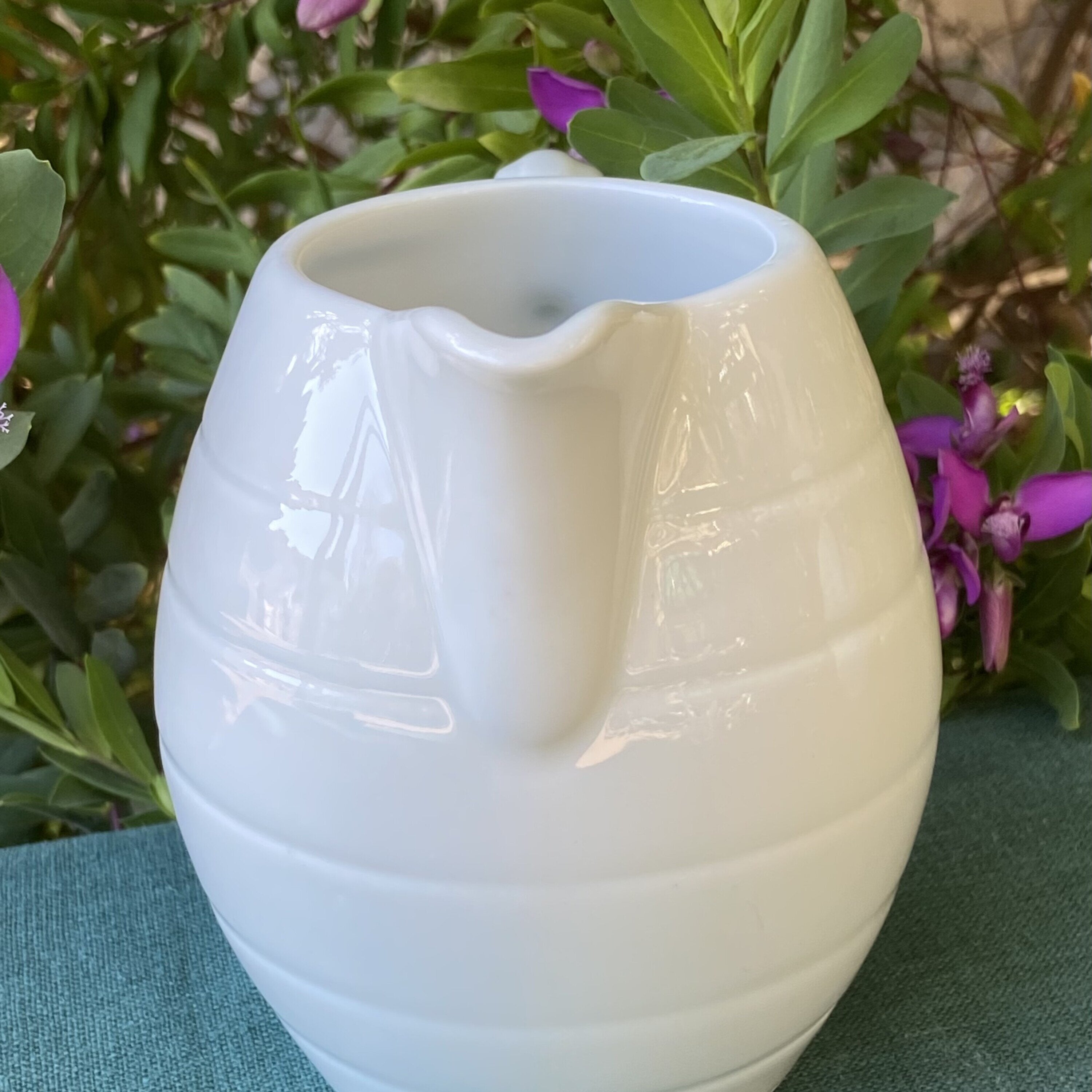 Jarra porcelana blanca
