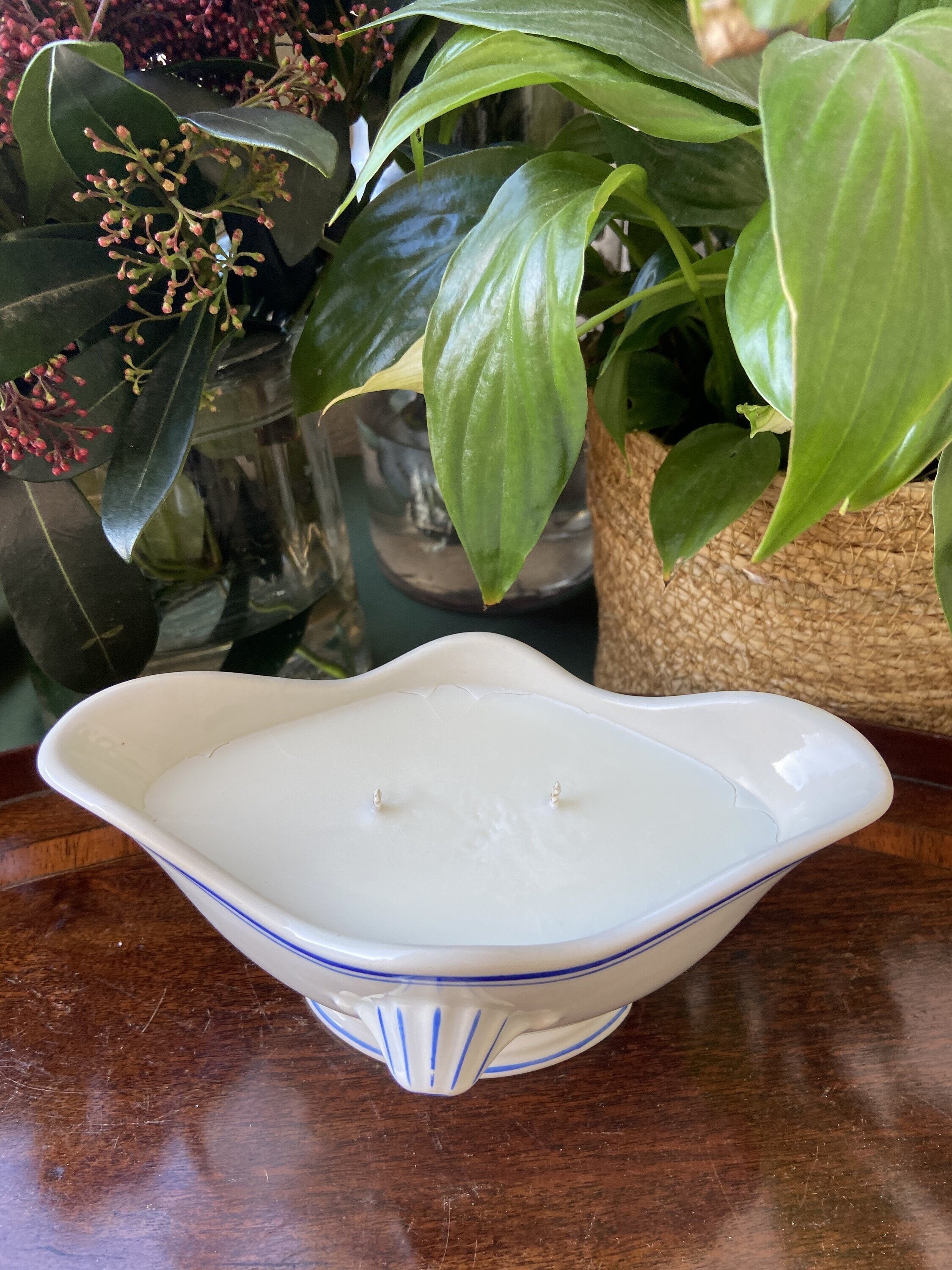 Salsera vela en porcelana