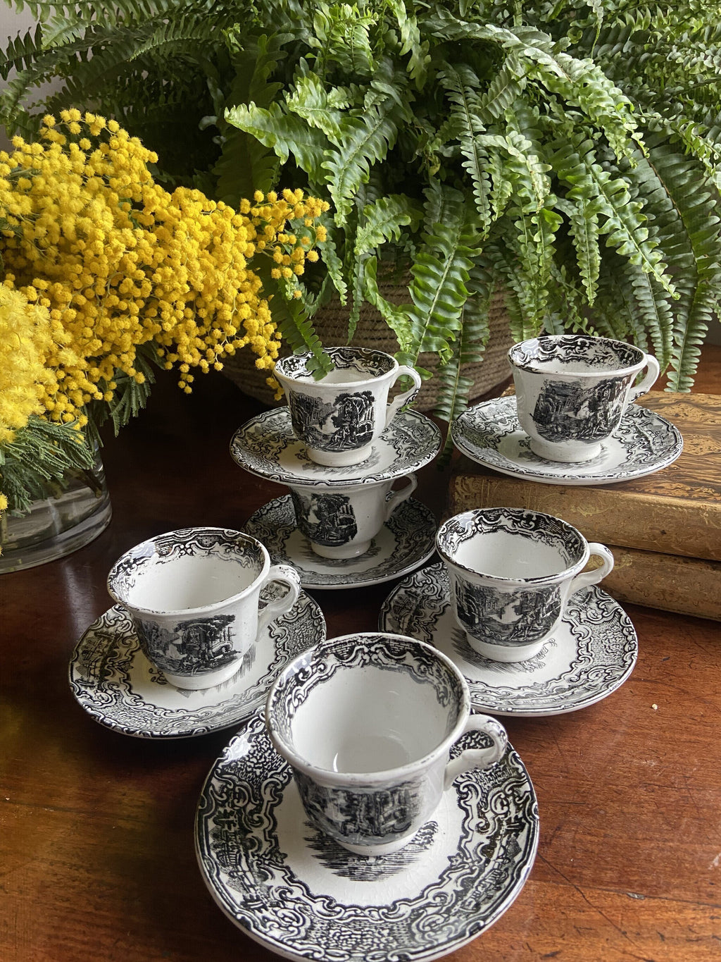 6 tazas de café en loza "Pickman S.A.Sevilla" Cartuja