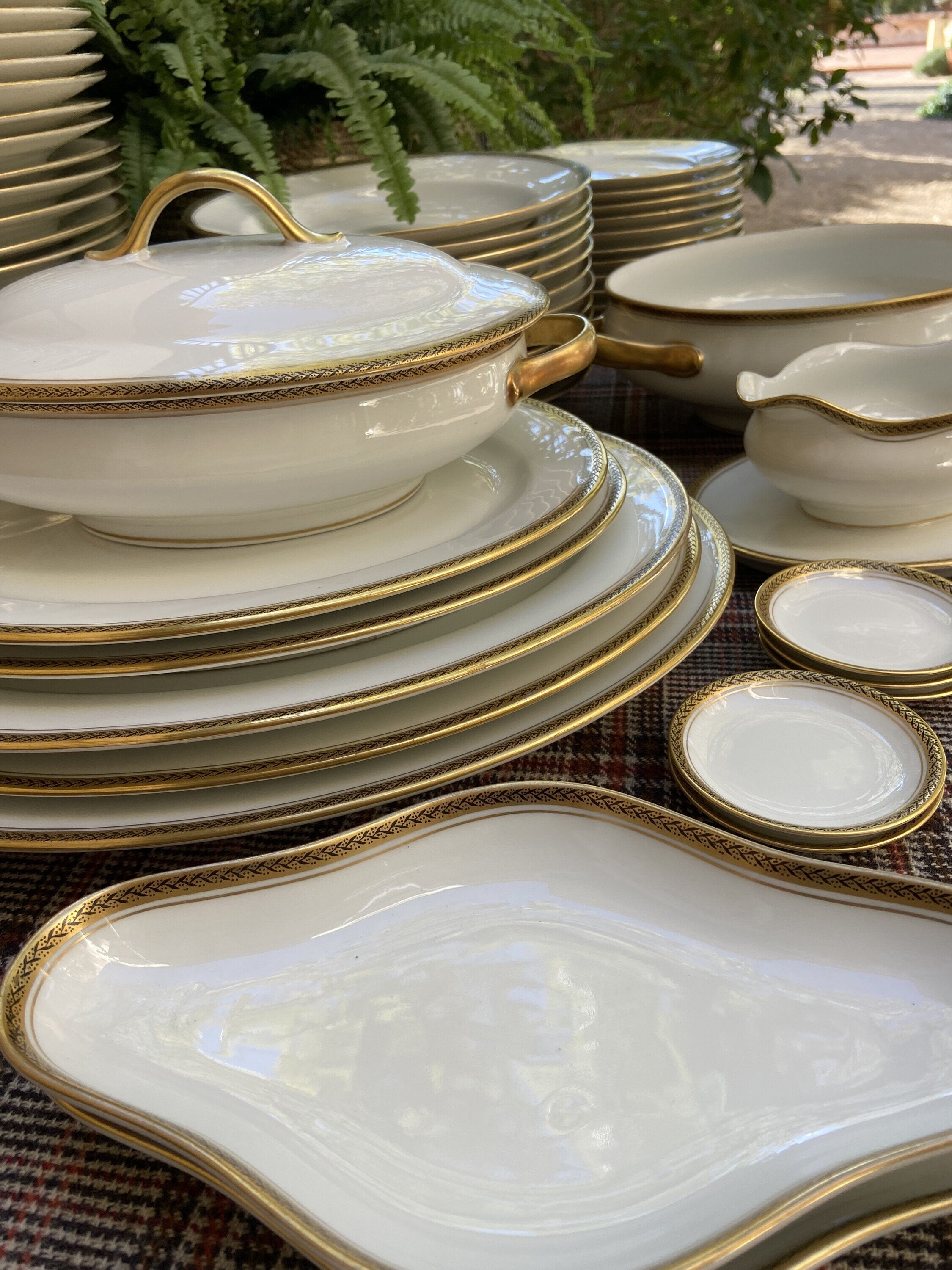 Vajilla en porcelana francesa "Haviland" Limoges.