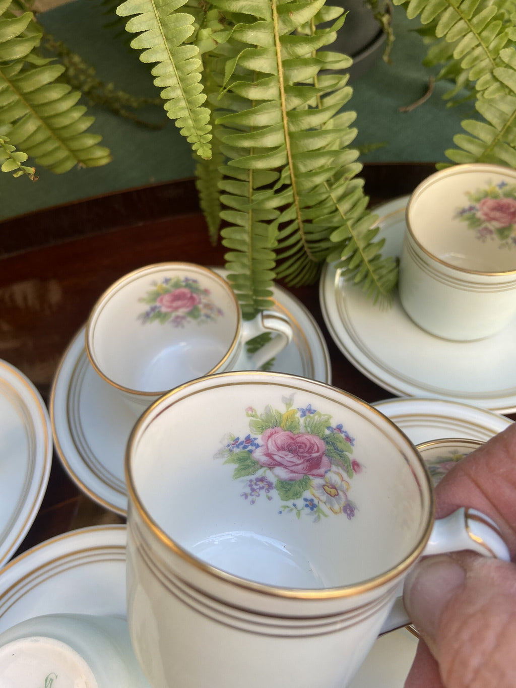 6 tazas de café en porcelana francesa de Limoges "Charles Ahrenfeldt"