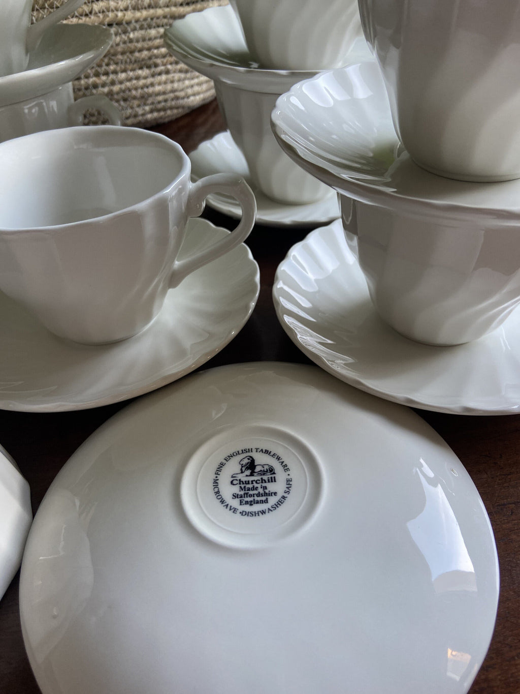 10 tazas de té/desayuno en loza inglesa "Churchill"
