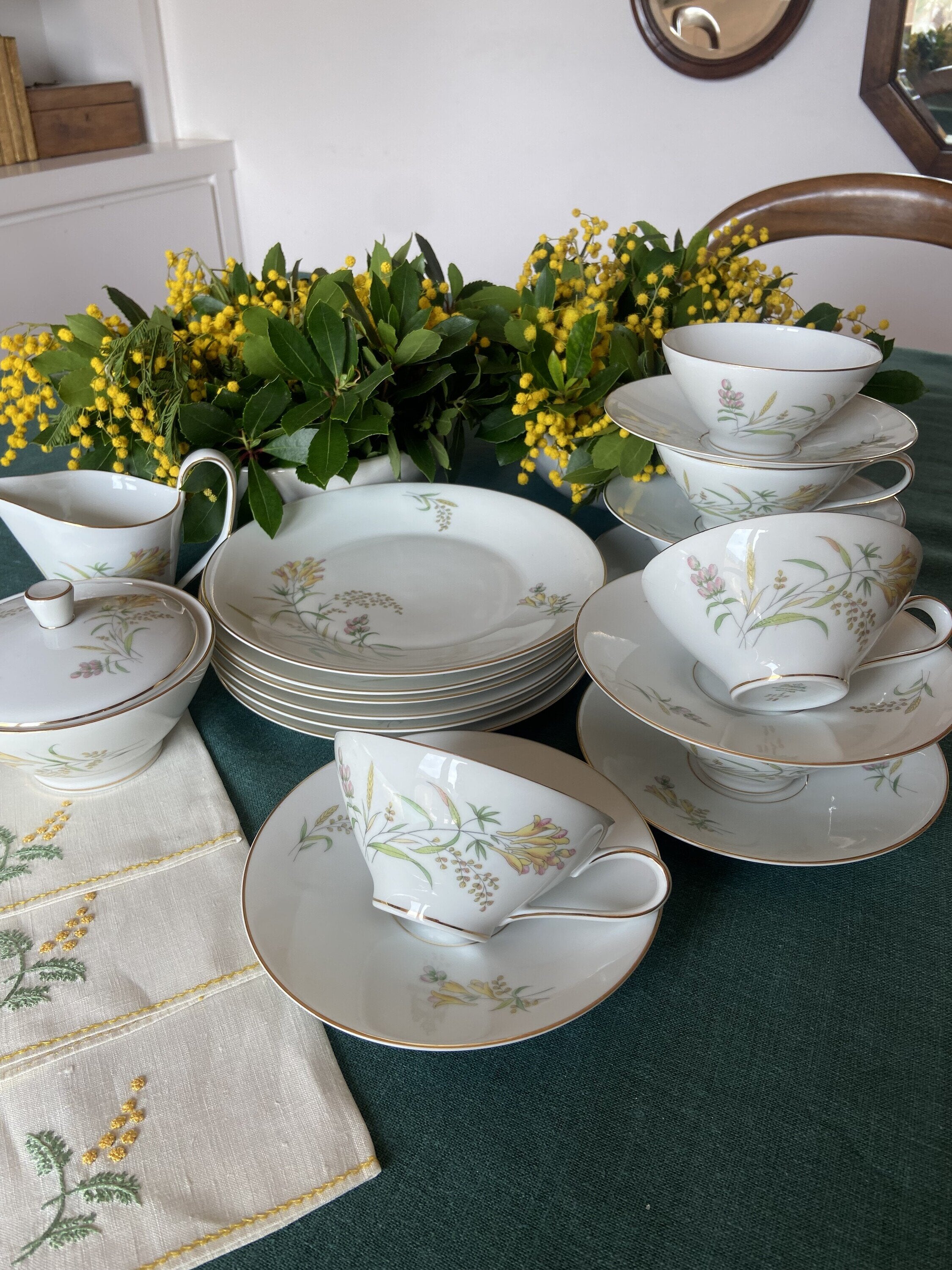Juego de té en porcelana alemana "Rossenthal"